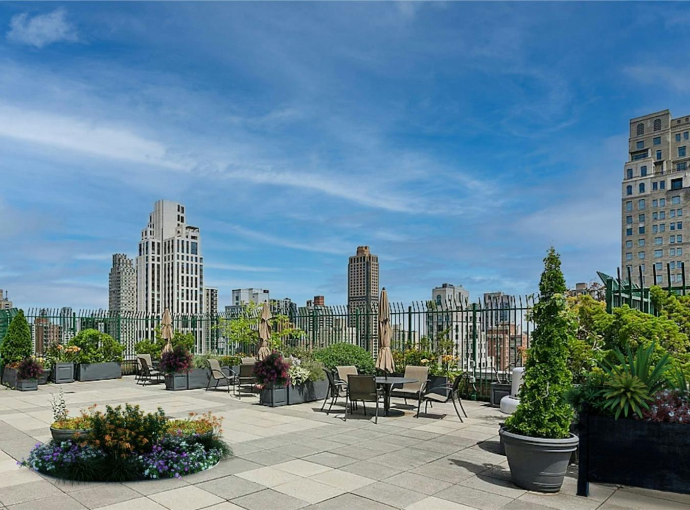 New York, New York, 10075, United States, 4 Bedrooms Bedrooms, ,5 BathroomsBathrooms,Residential,For Sale,1944195