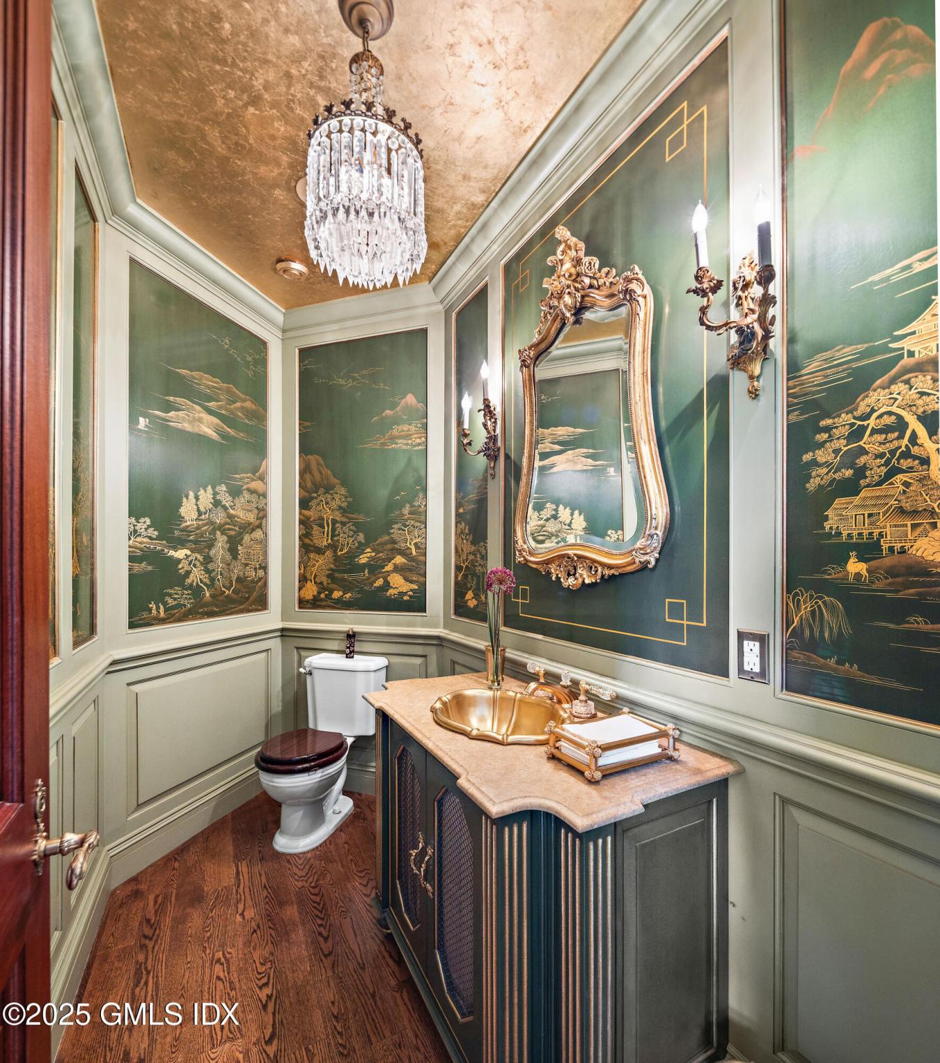Greenwich, Connecticut, 06831, United States, 5 Bedrooms Bedrooms, ,5 BathroomsBathrooms,Residential,For Sale,1944193