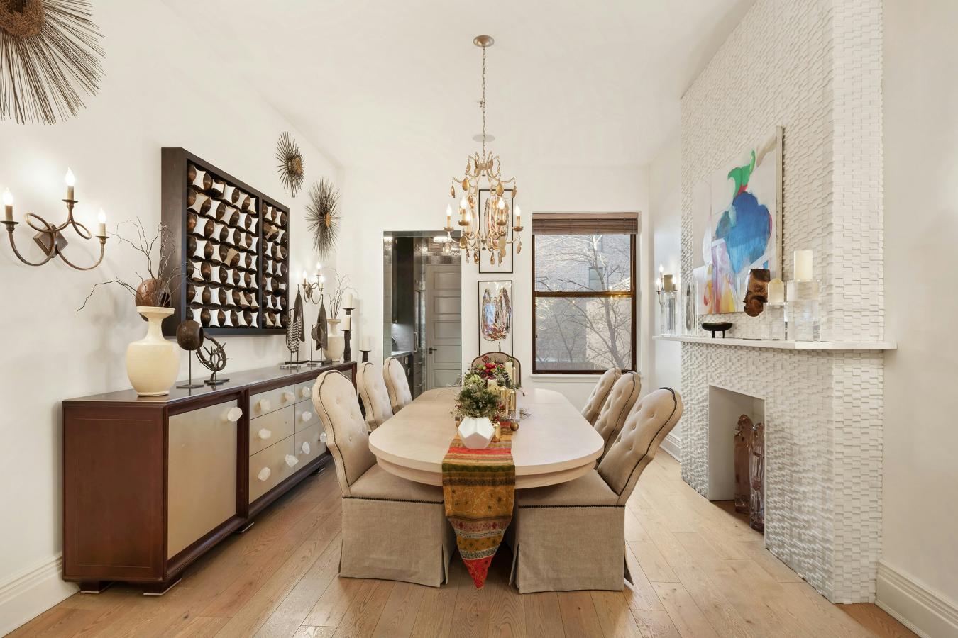 New York, New York, 10025, United States, 4 Bedrooms Bedrooms, ,3 BathroomsBathrooms,Residential,For Sale,1944192