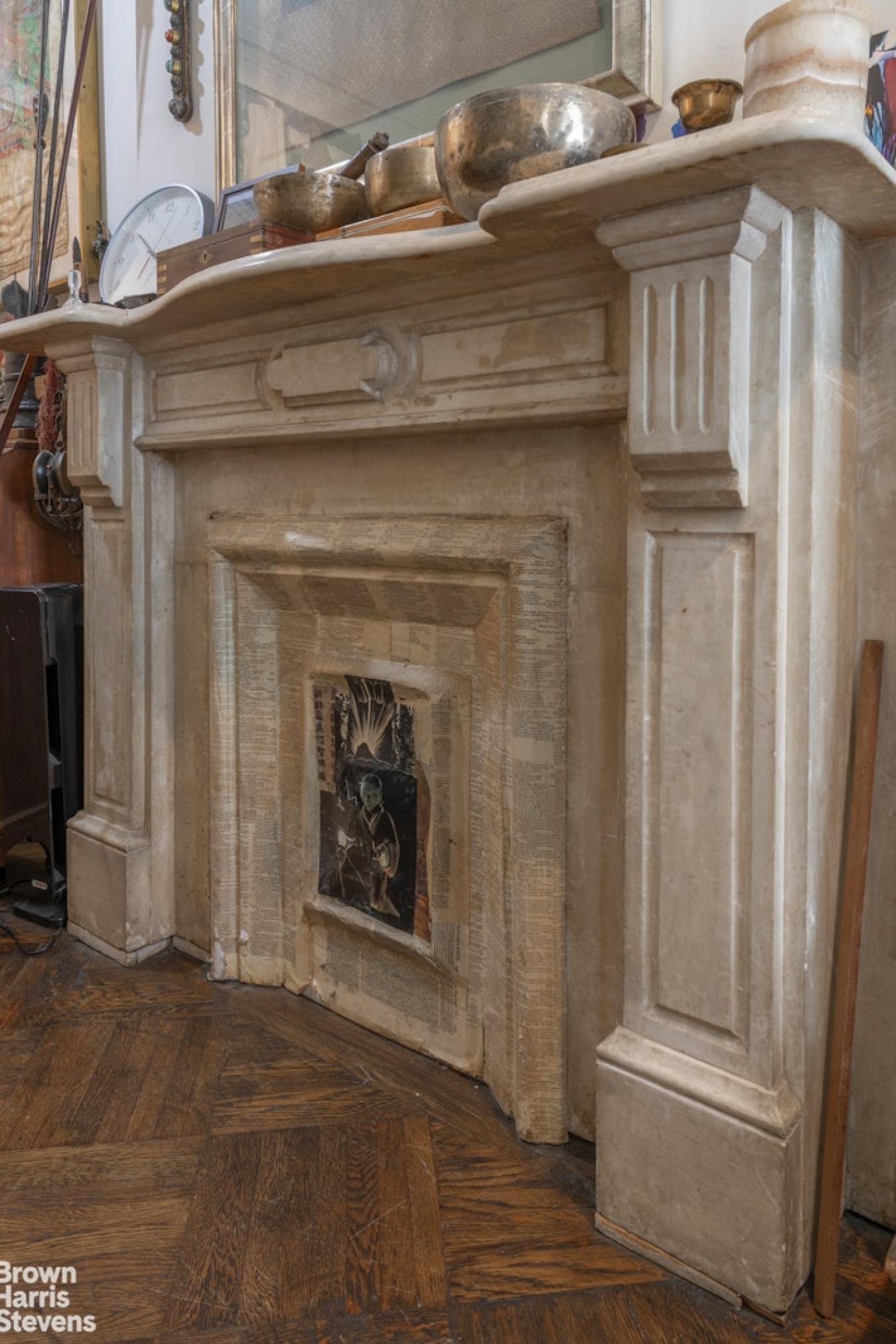 New York, New York, 10128, United States, 8 Bedrooms Bedrooms, ,2 BathroomsBathrooms,Residential,For Sale,1944190
