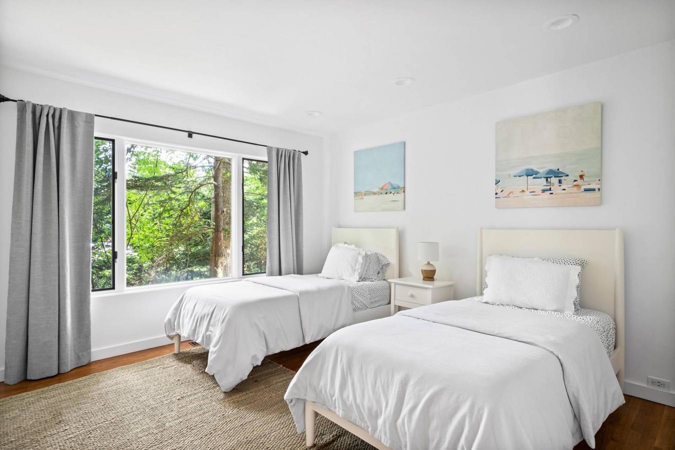 Village of Quogue, New York, 11959, United States, 3 Bedrooms Bedrooms, ,3 BathroomsBathrooms,Residential,For Sale,1944188