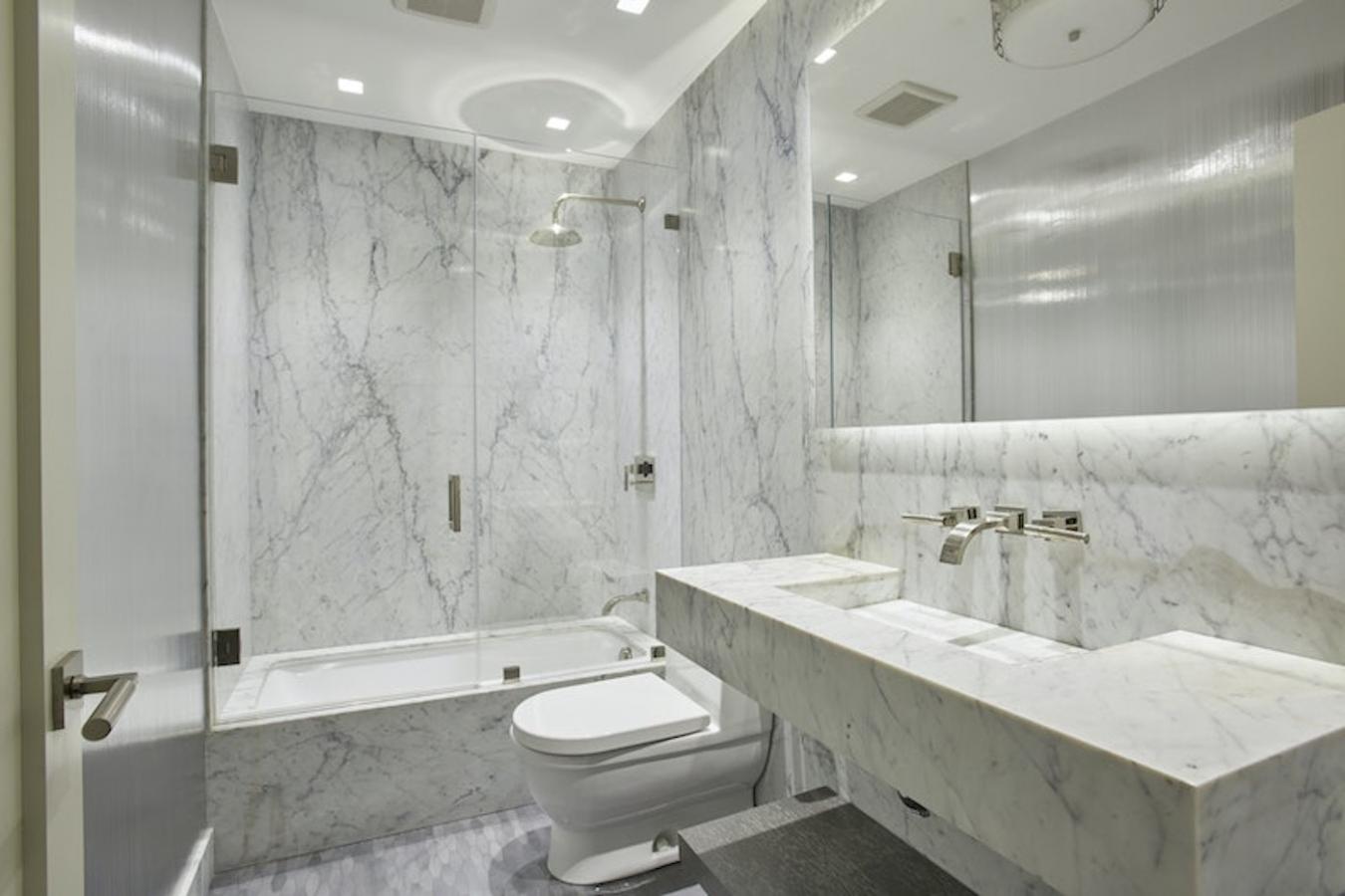 New York, New York, 10075, United States, 6 Bedrooms Bedrooms, ,4 BathroomsBathrooms,Residential,For Sale,1944185