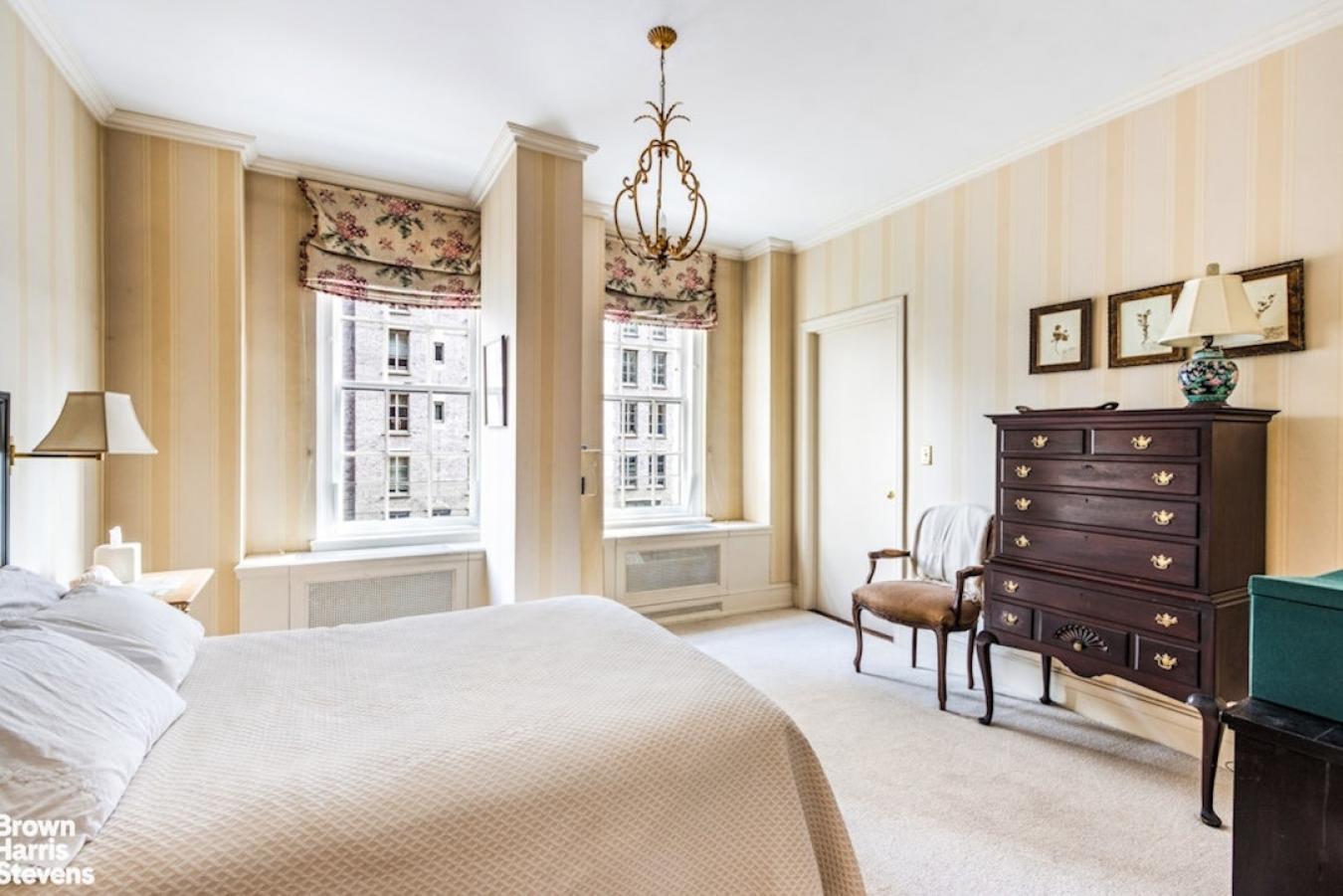 New York, New York, 10075, United States, 4 Bedrooms Bedrooms, ,3 BathroomsBathrooms,Residential,For Sale,1944183