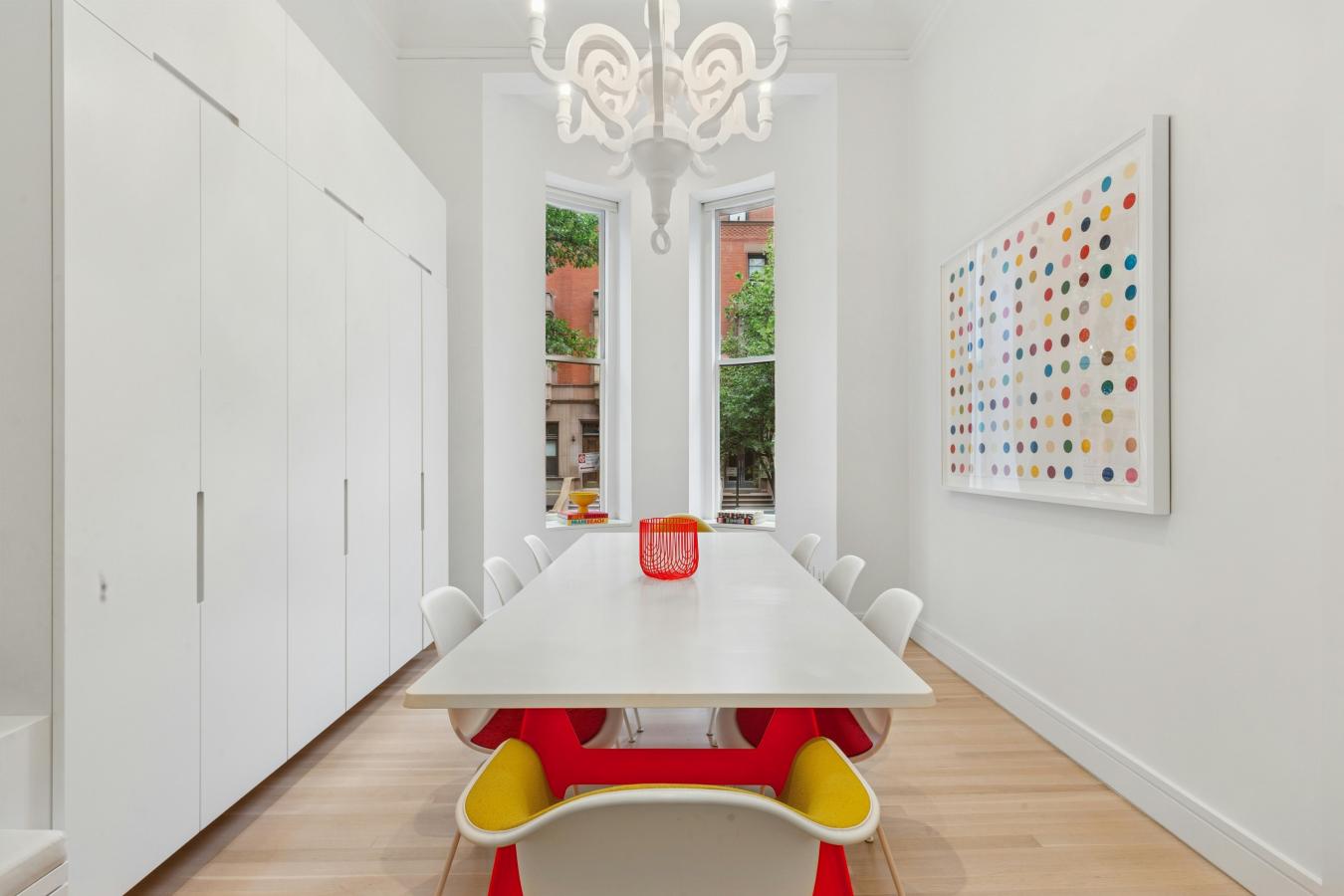 New York, New York, 10023, United States, 3 Bedrooms Bedrooms, ,3 BathroomsBathrooms,Residential,For Sale,1944181