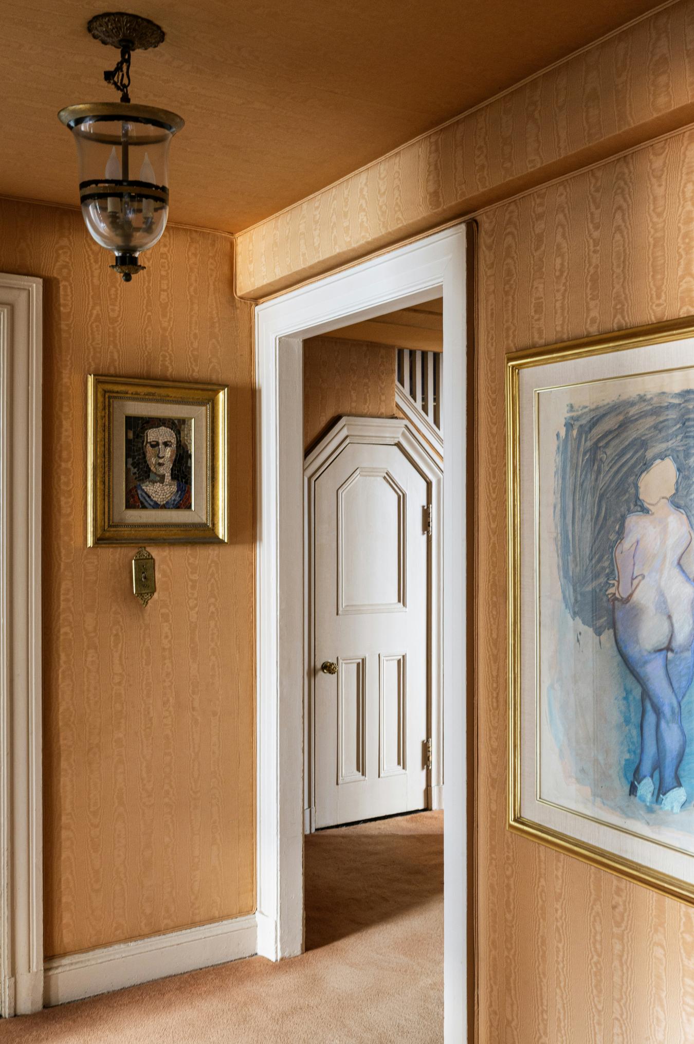 New York, New York, 10023, United States, 3 Bedrooms Bedrooms, ,1 BathroomBathrooms,Residential,For Sale,1944178