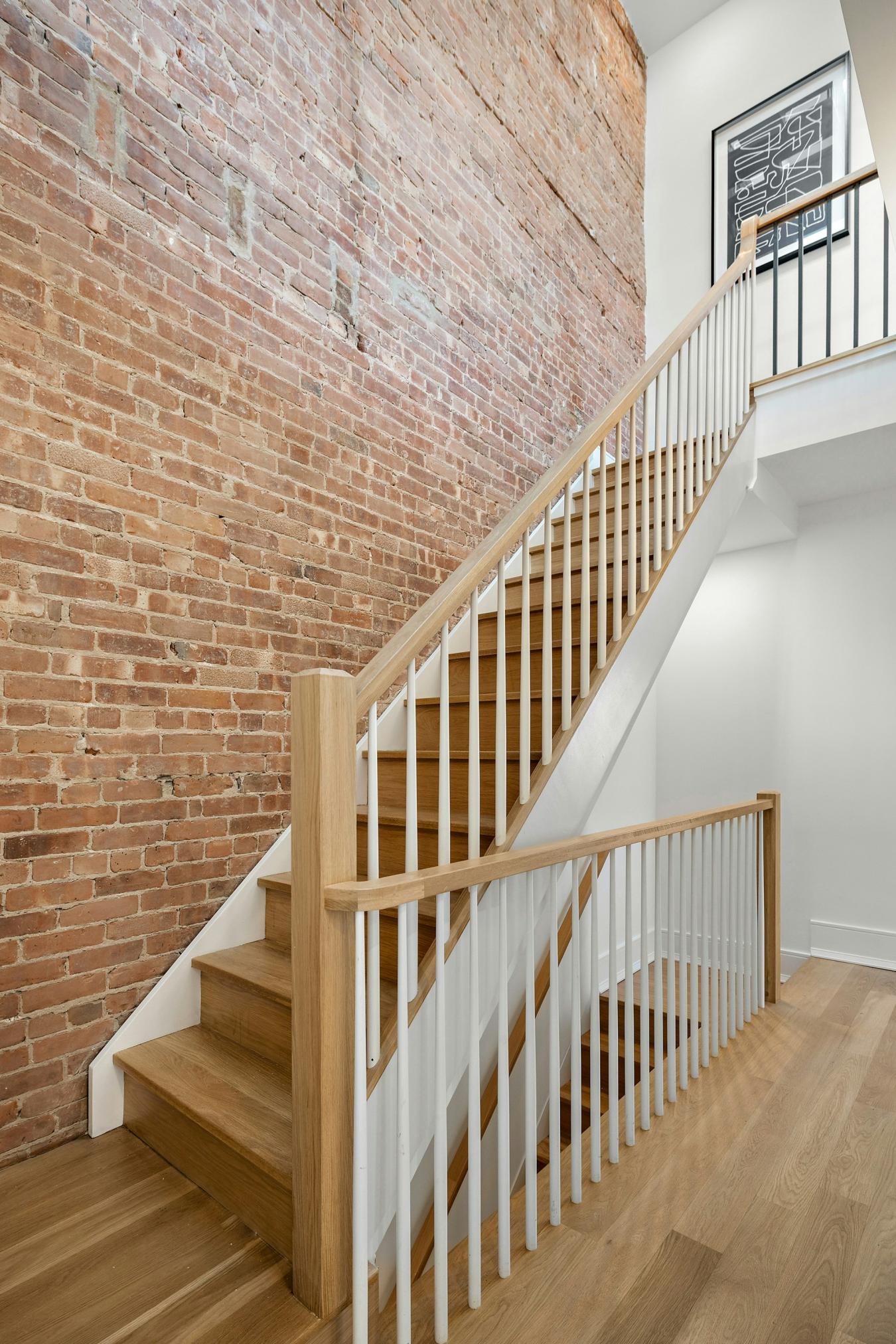 Jersey City Downtown, New Jersey, 07302, United States, 4 Bedrooms Bedrooms, ,2 BathroomsBathrooms,Residential,For Sale,1944177