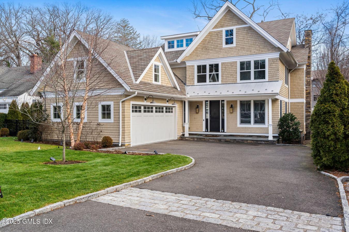 Cos Cob, Connecticut, 06807, United States, 5 Bedrooms Bedrooms, ,4 BathroomsBathrooms,Residential,For Sale,1944176