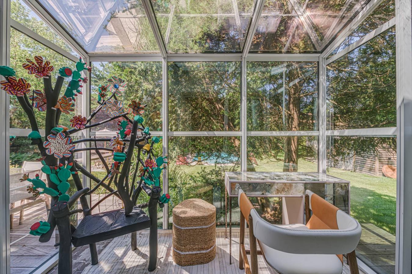 Southampton, New York, 11968, United States, 4 Bedrooms Bedrooms, ,3 BathroomsBathrooms,Residential,For Sale,1944173
