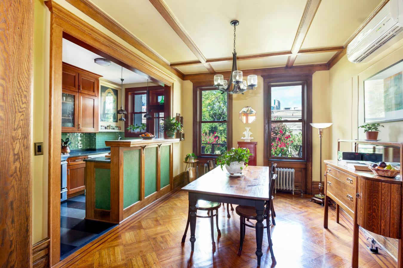 Prospect Lefferts Gardens, New York, 11225, United States, 4 Bedrooms Bedrooms, ,2 BathroomsBathrooms,Residential,For Sale,1944174