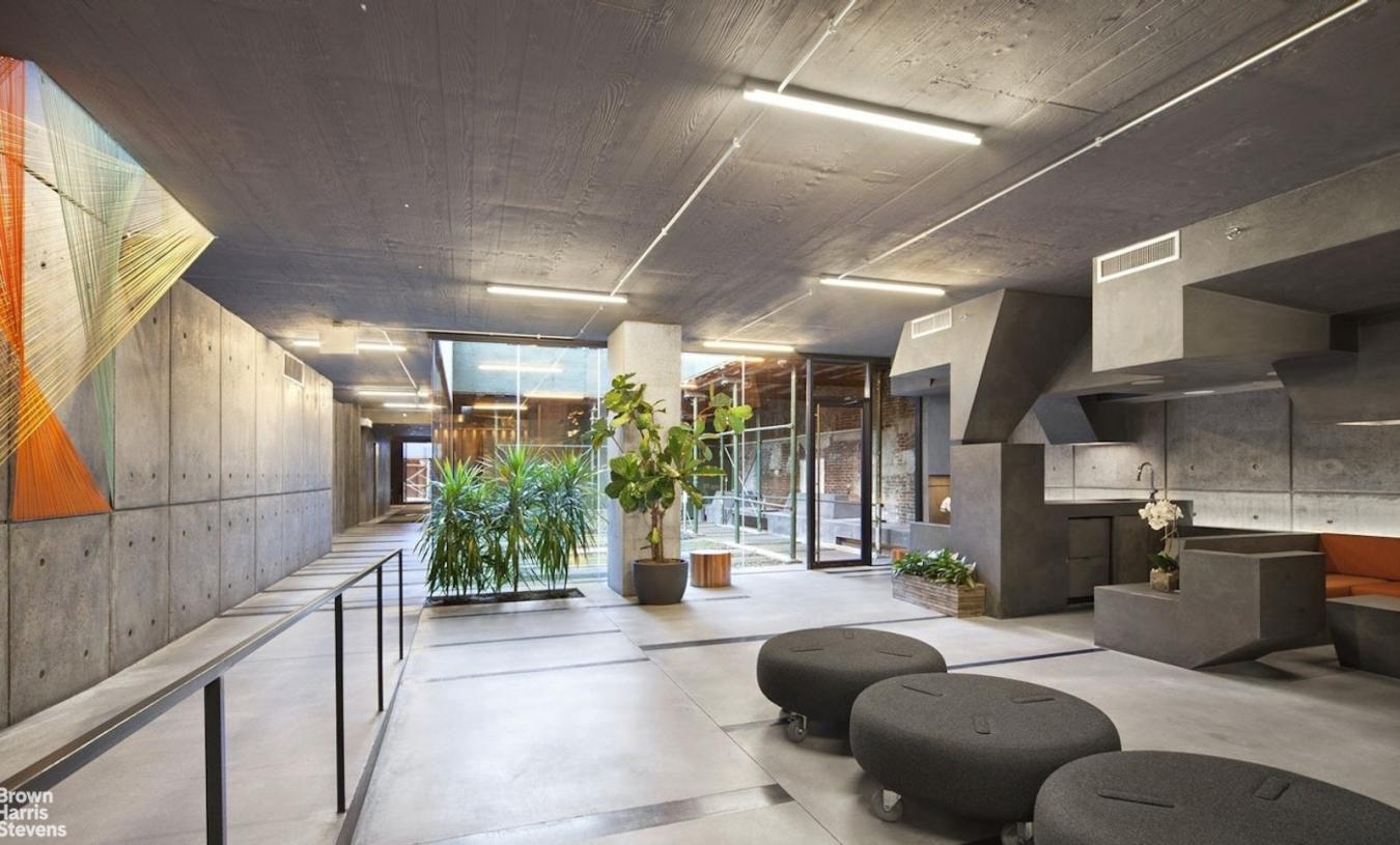 Dumbo, New York, 11201, United States, 3 Bedrooms Bedrooms, ,2 BathroomsBathrooms,Residential,For Sale,1944171