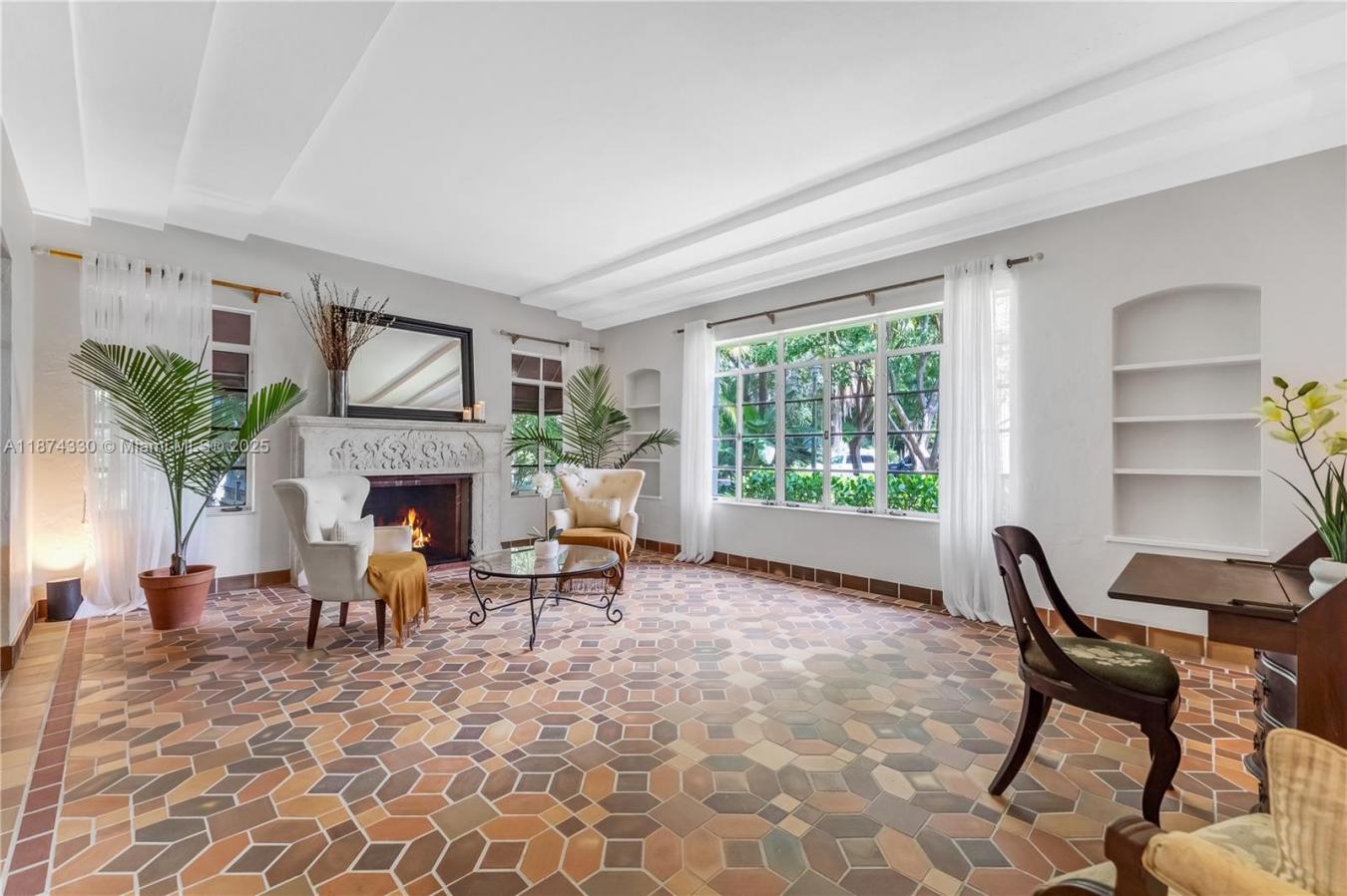 Miami, Florida, 33137, United States, 4 Bedrooms Bedrooms, ,3 BathroomsBathrooms,Residential,For Sale,1944170