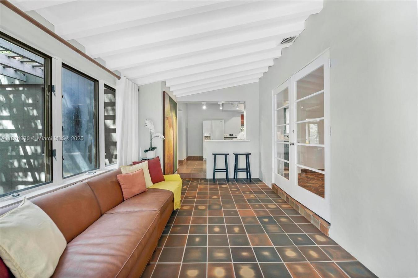 Miami, Florida, 33137, United States, 4 Bedrooms Bedrooms, ,3 BathroomsBathrooms,Residential,For Sale,1944170