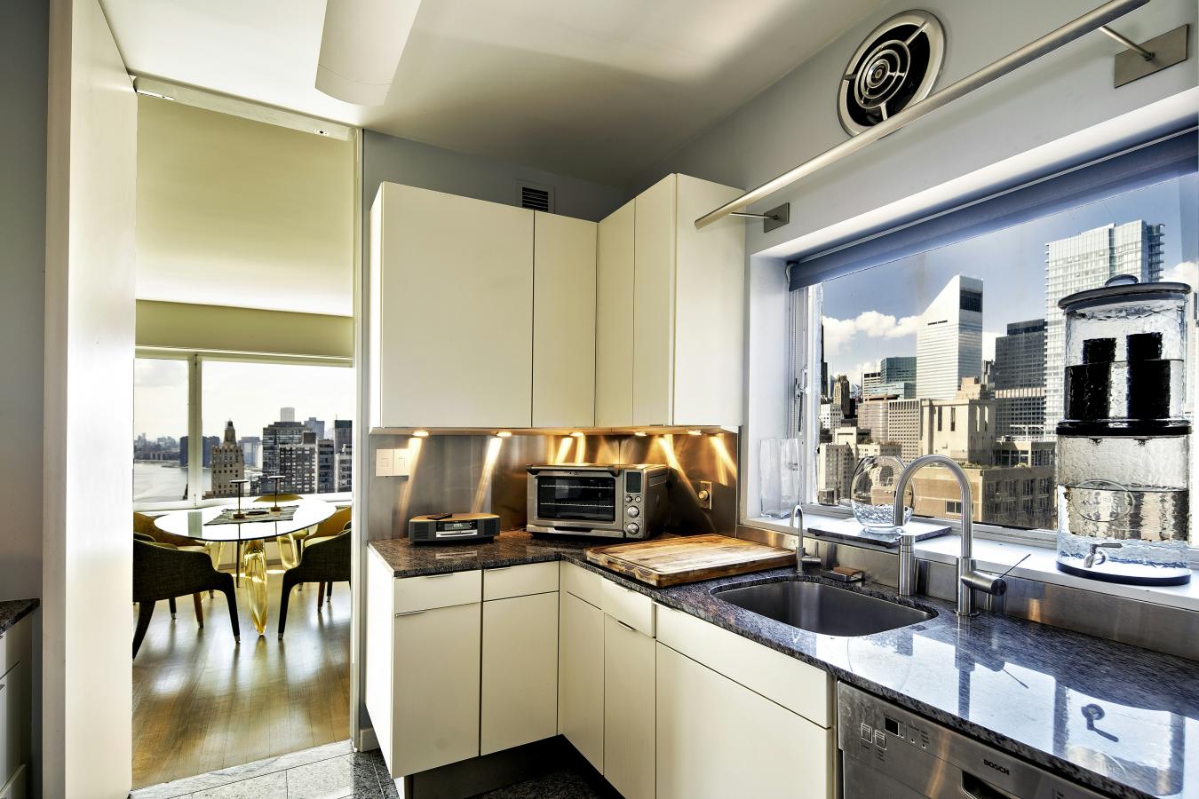New York, New York, 10022, United States, 1 Bedroom Bedrooms, ,1 BathroomBathrooms,Residential,For Sale,1944167
