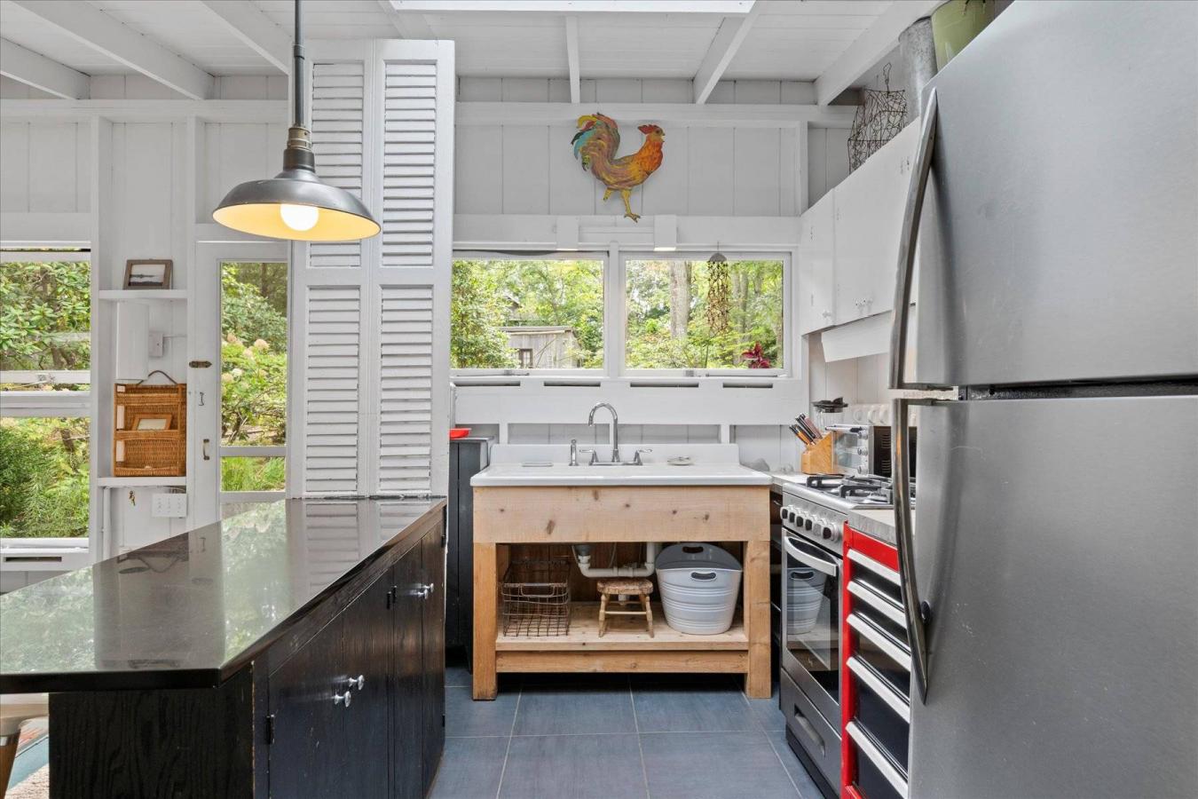 Springs, New York, 11937, United States, 2 Bedrooms Bedrooms, ,1 BathroomBathrooms,Residential,For Sale,1944164