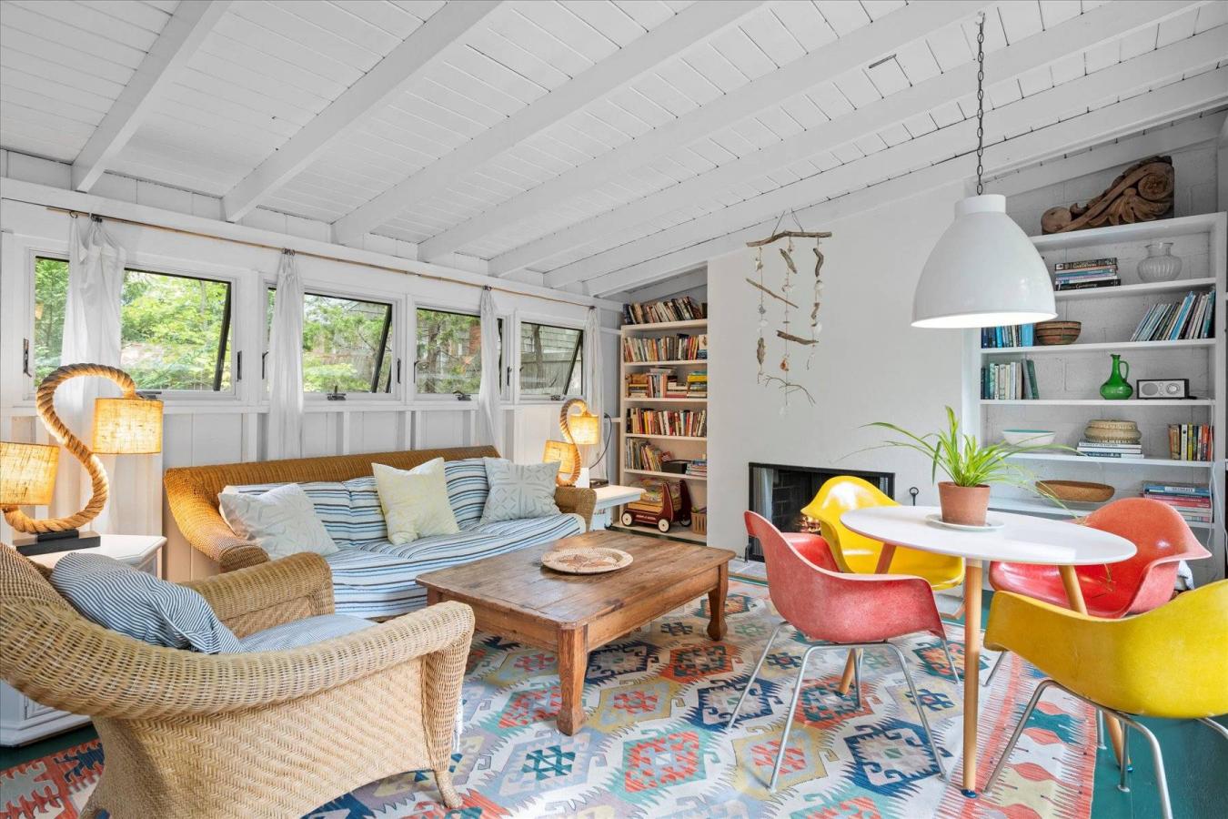 Springs, New York, 11937, United States, 2 Bedrooms Bedrooms, ,1 BathroomBathrooms,Residential,For Sale,1944164