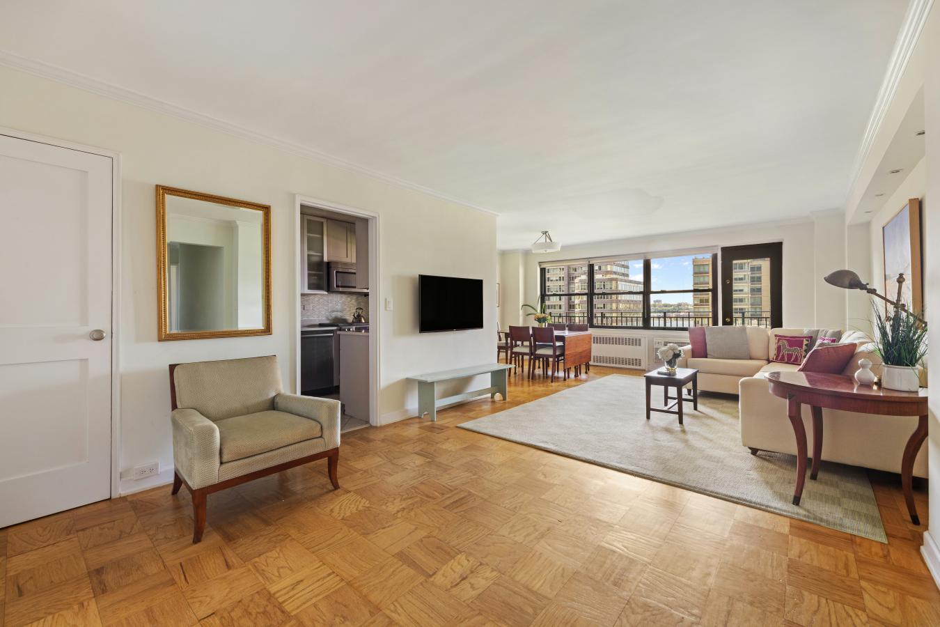 New York, New York, 10023, United States, 2 Bedrooms Bedrooms, ,2 BathroomsBathrooms,Residential,For Sale,1944163 New York, New York, 10023, United States, 2 Bedrooms Bedrooms, ,2 BathroomsBathrooms,Residential,For Sale,1944163