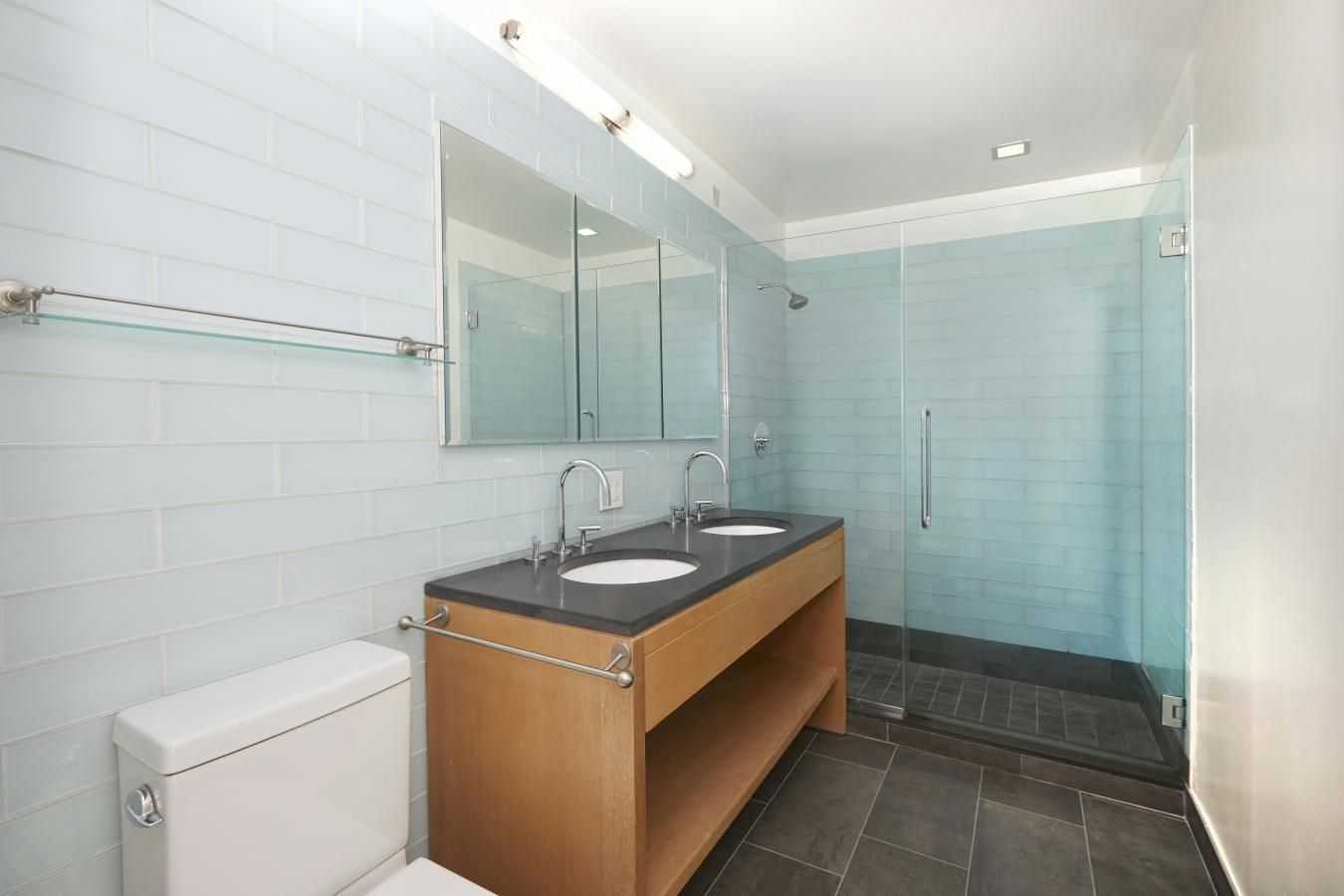 New York, New York, 10019, United States, 2 Bedrooms Bedrooms, ,2 BathroomsBathrooms,Residential,For Sale,1944161