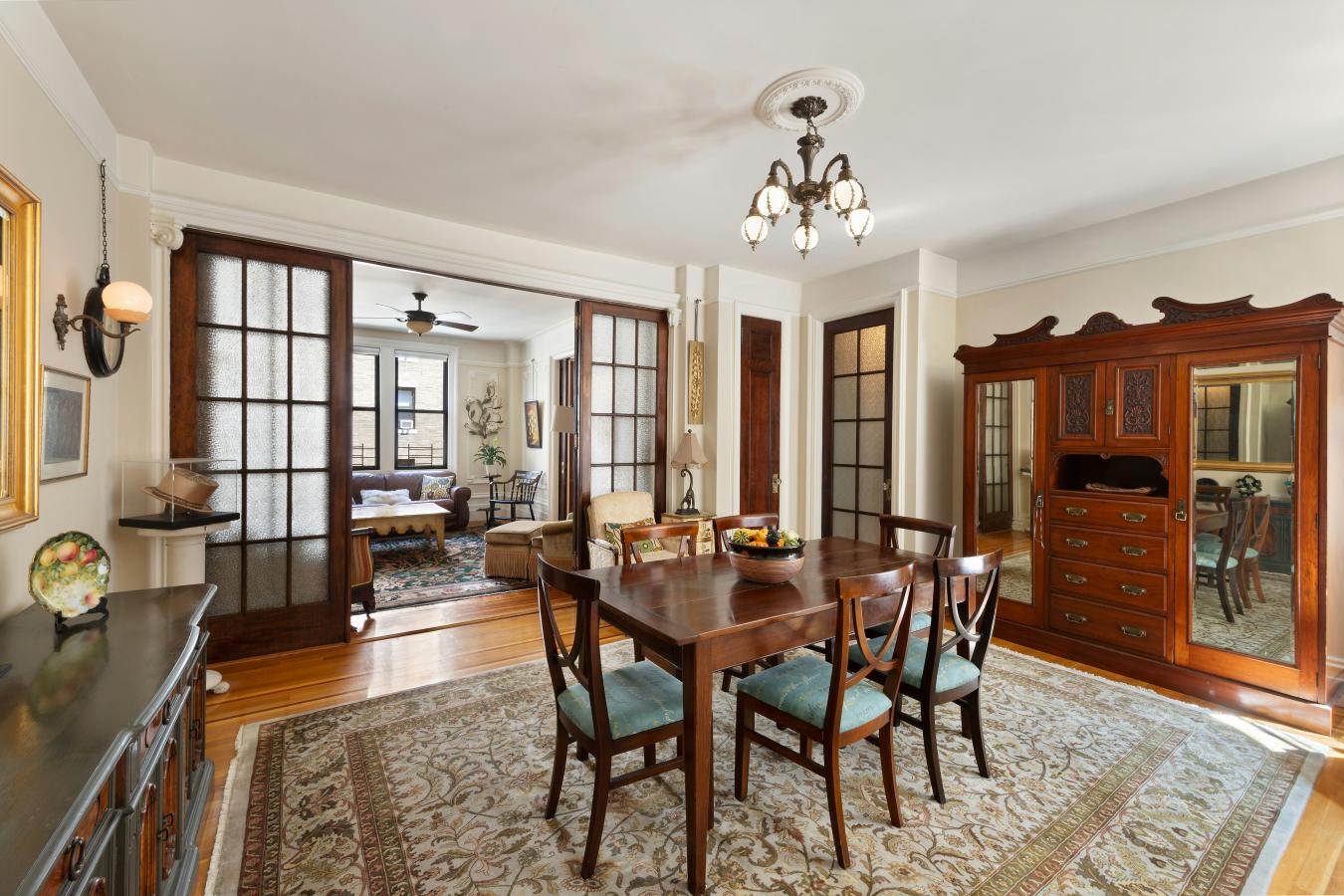 New York, New York, 10025, United States, 3 Bedrooms Bedrooms, ,2 BathroomsBathrooms,Residential,For Sale,1944160