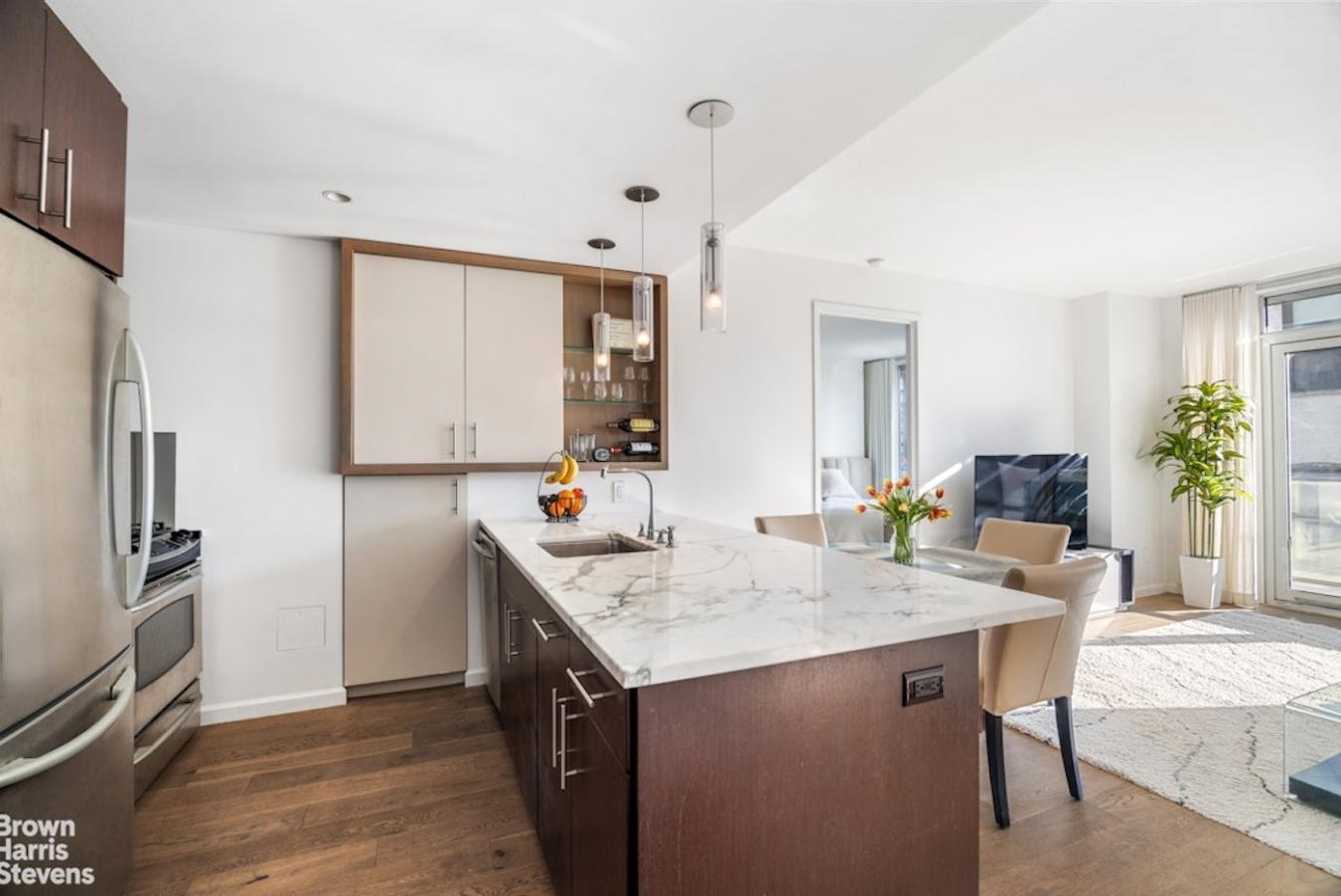 New York, New York, 10019, United States, 2 Bedrooms Bedrooms, ,2 BathroomsBathrooms,Residential,For Sale,1944159