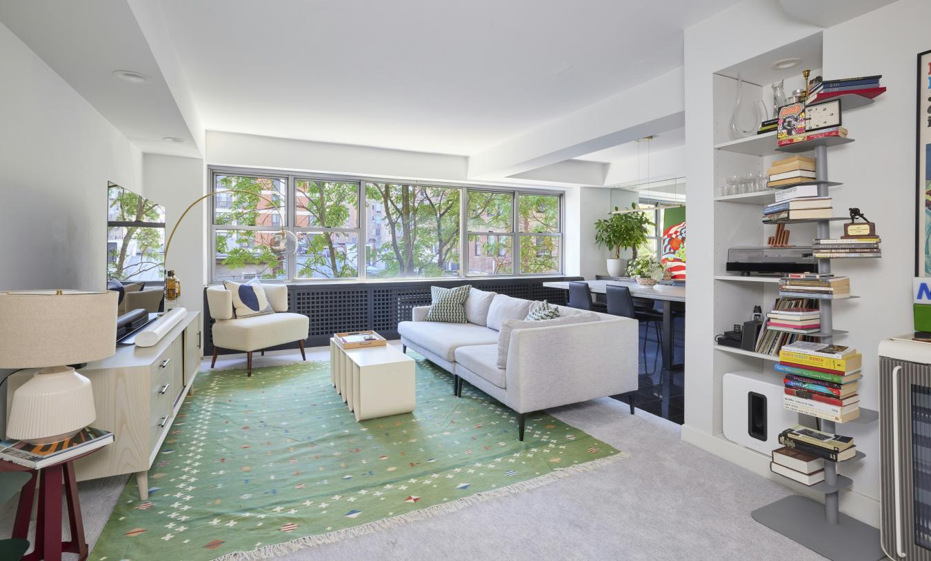 New York, New York, 10021, United States, 2 Bedrooms Bedrooms, ,2 BathroomsBathrooms,Residential,For Sale,1944153