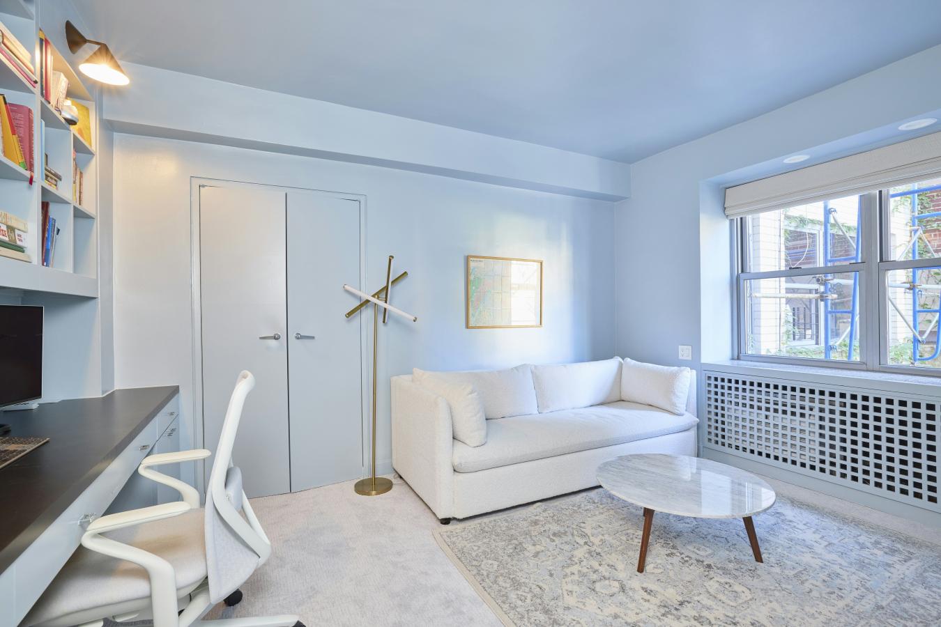 New York, New York, 10021, United States, 2 Bedrooms Bedrooms, ,2 BathroomsBathrooms,Residential,For Sale,1944153