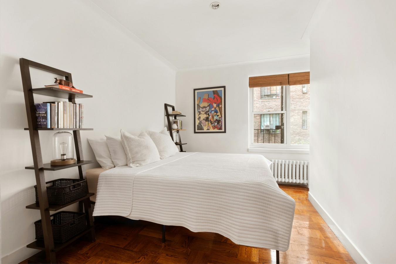 Kips Bay, New York, 10016, United States, 3 Bedrooms Bedrooms, ,2 BathroomsBathrooms,Residential,For Sale,1944152