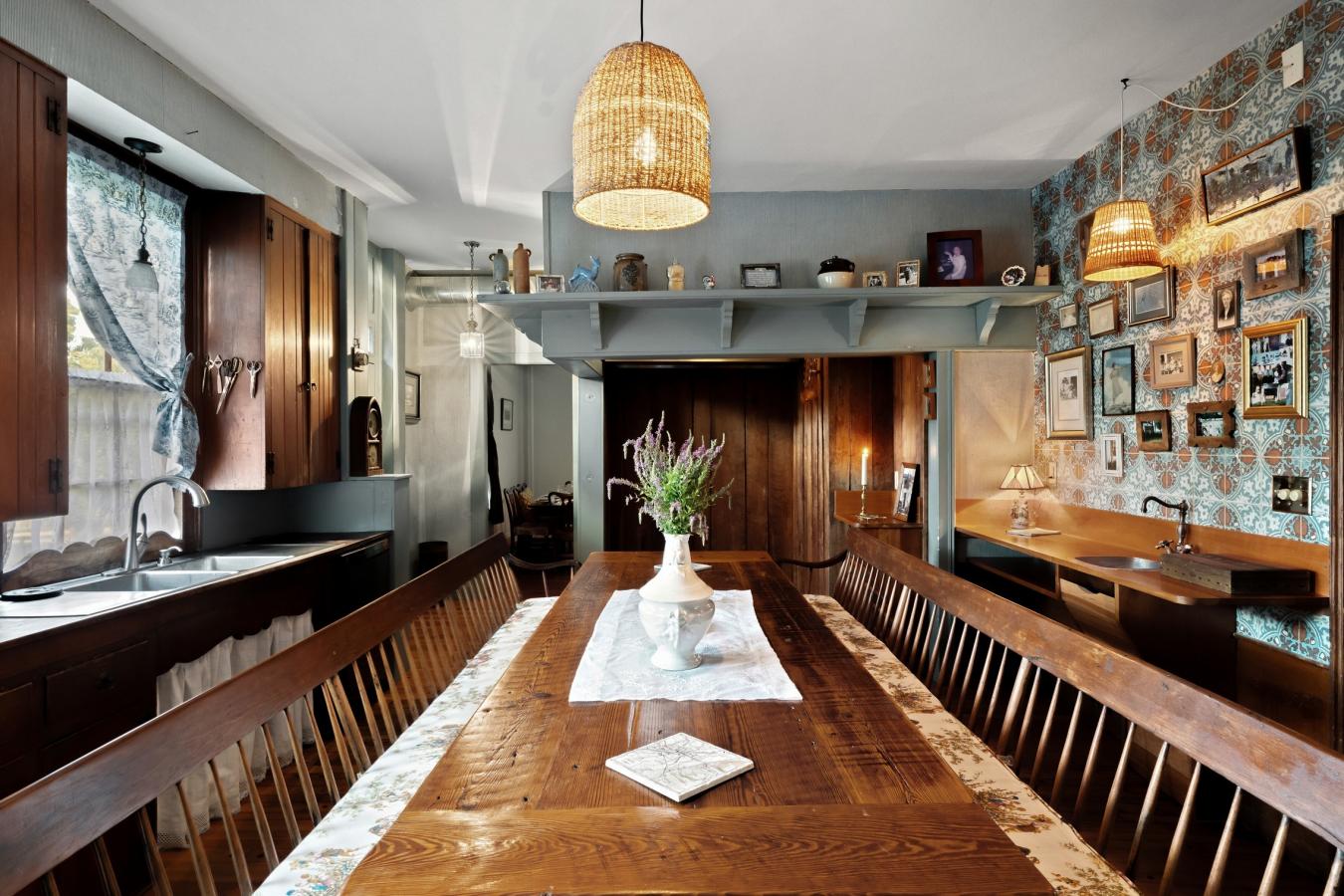 Clinton, New York, 13323, United States, 5 Bedrooms Bedrooms, ,4 BathroomsBathrooms,Residential,For Sale,1945171