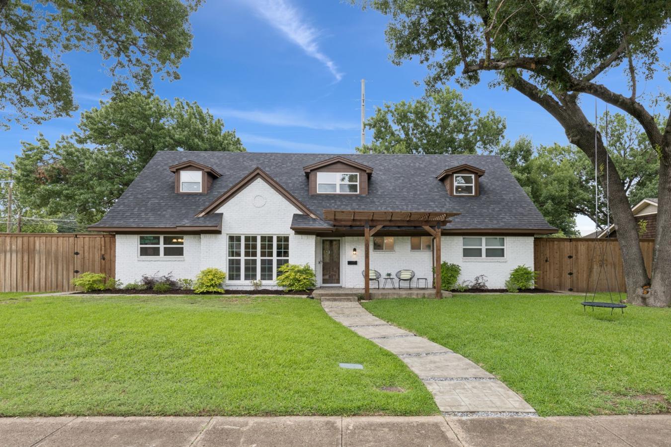 Dallas, Dallas, 75229, United States, ,Residential,For Sale,1945168