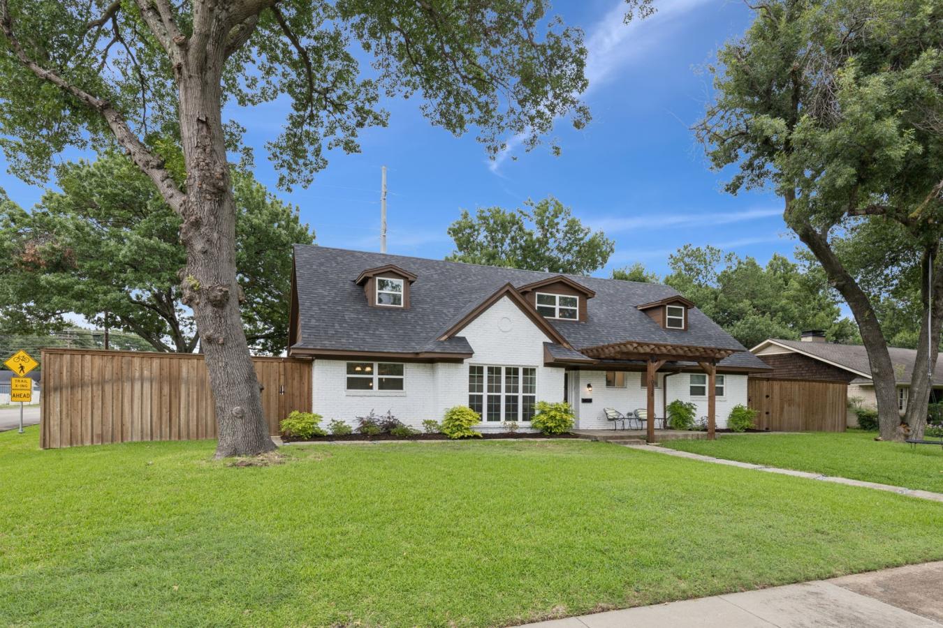 Dallas, Dallas, 75229, United States, ,Residential,For Sale,1945168