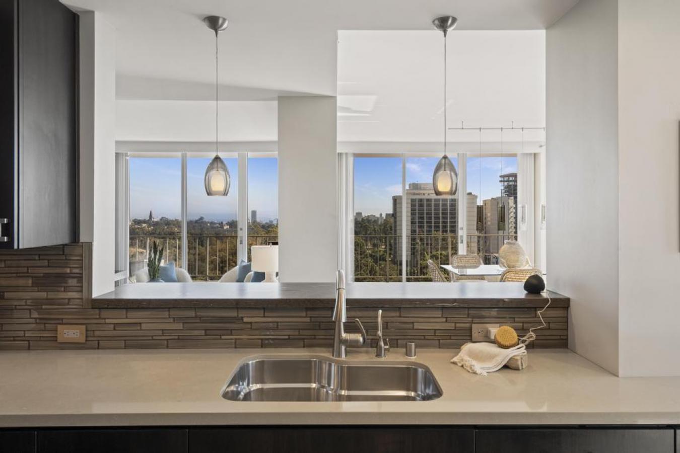 San Diego, California, 92103, United States, 3 Bedrooms Bedrooms, ,2 BathroomsBathrooms,Residential,For Sale,1995524