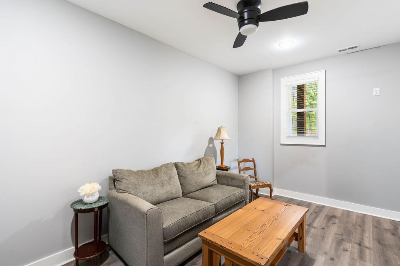 Hendersonville, Henderson, 28792, United States, 3 Bedrooms Bedrooms, ,2 BathroomsBathrooms,Residential,For Sale,1945170