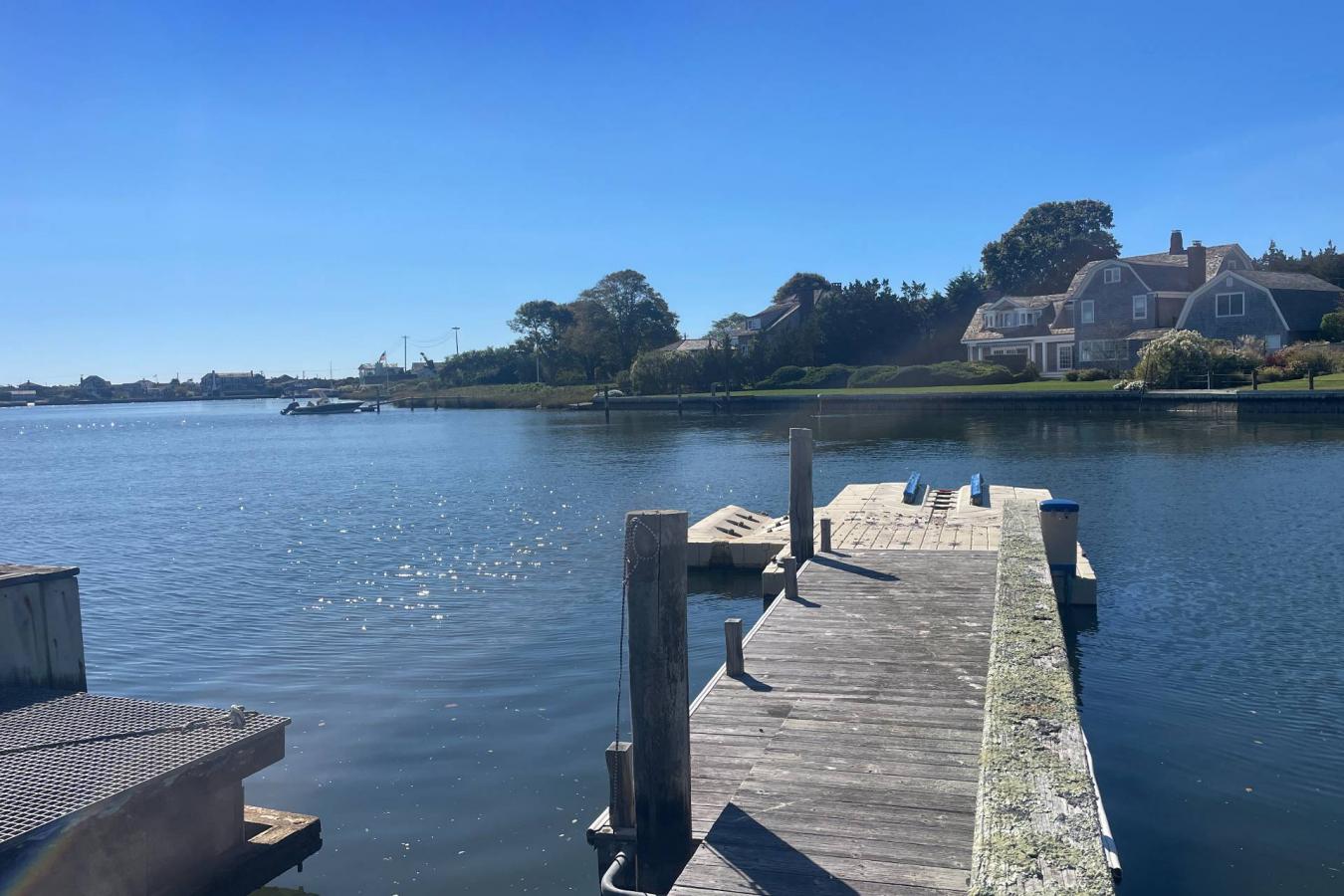 Village of Quogue, New York, 11959, United States, 6 Bedrooms Bedrooms, ,6 BathroomsBathrooms,Residential,For Sale,1944436