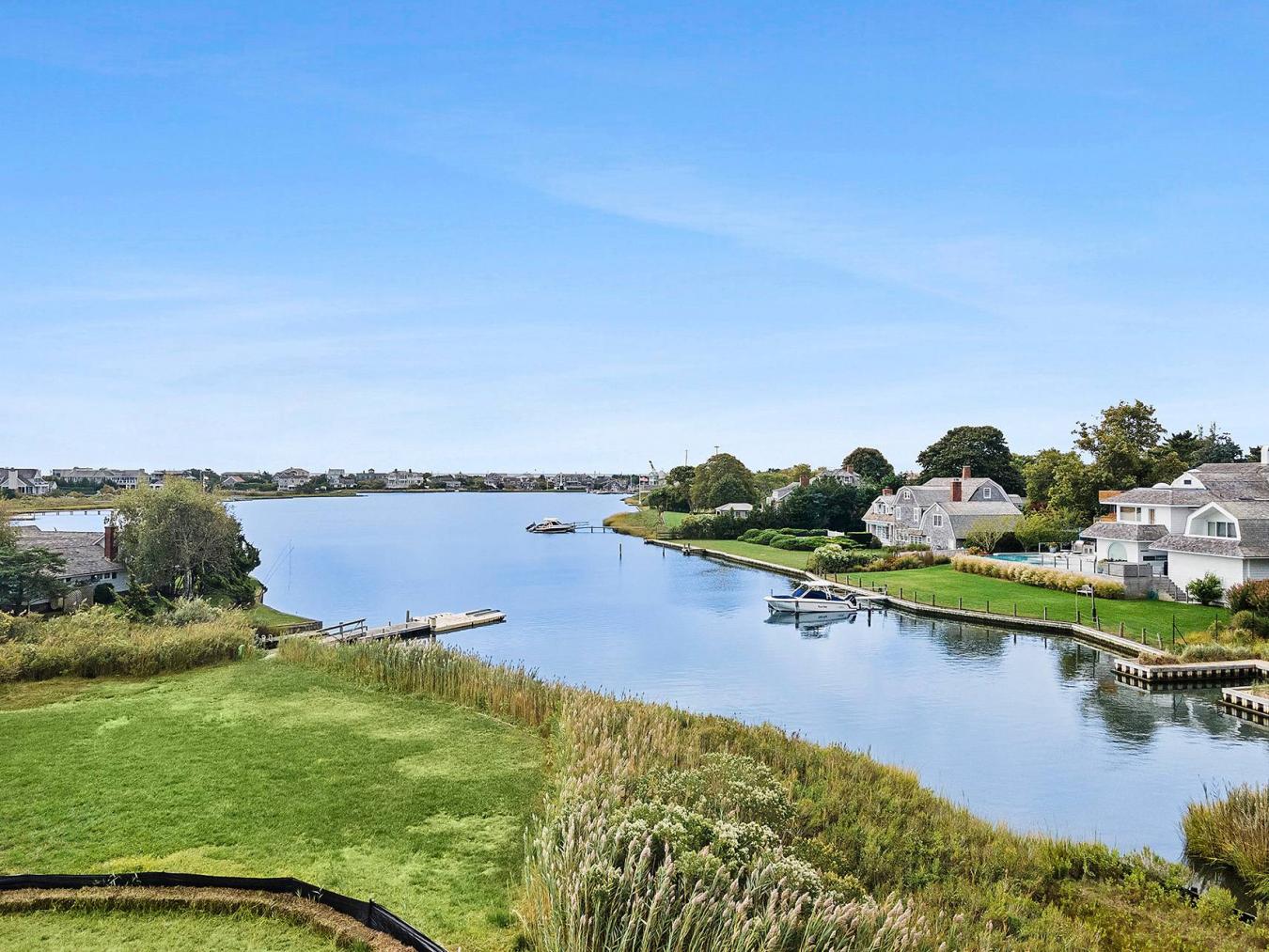 Village of Quogue, New York, 11959, United States, 6 Bedrooms Bedrooms, ,6 BathroomsBathrooms,Residential,For Sale,1944436