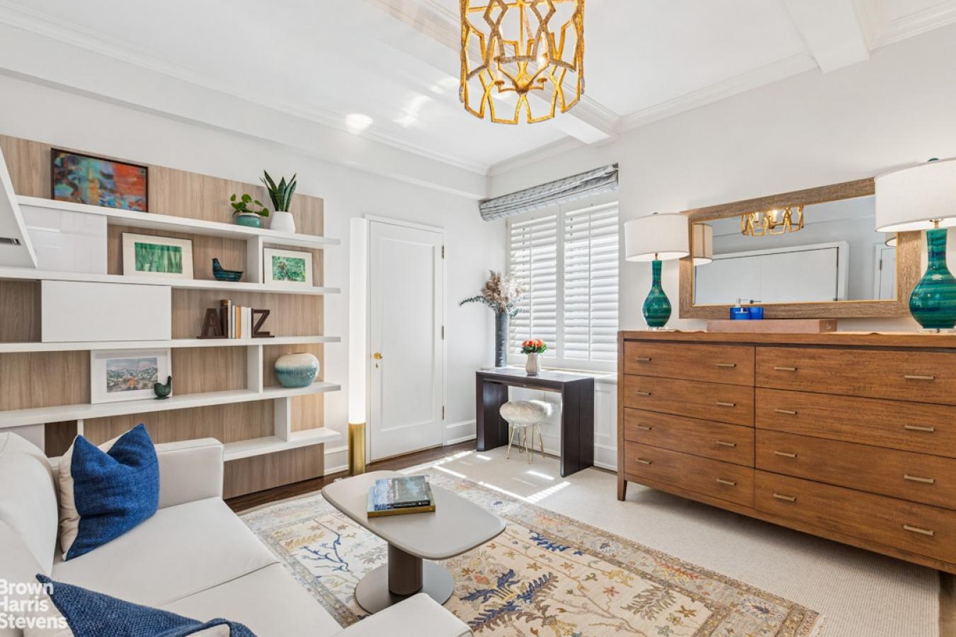 New York, New York, 10019, United States, 2 Bedrooms Bedrooms, ,2 BathroomsBathrooms,Residential,For Sale,2010485