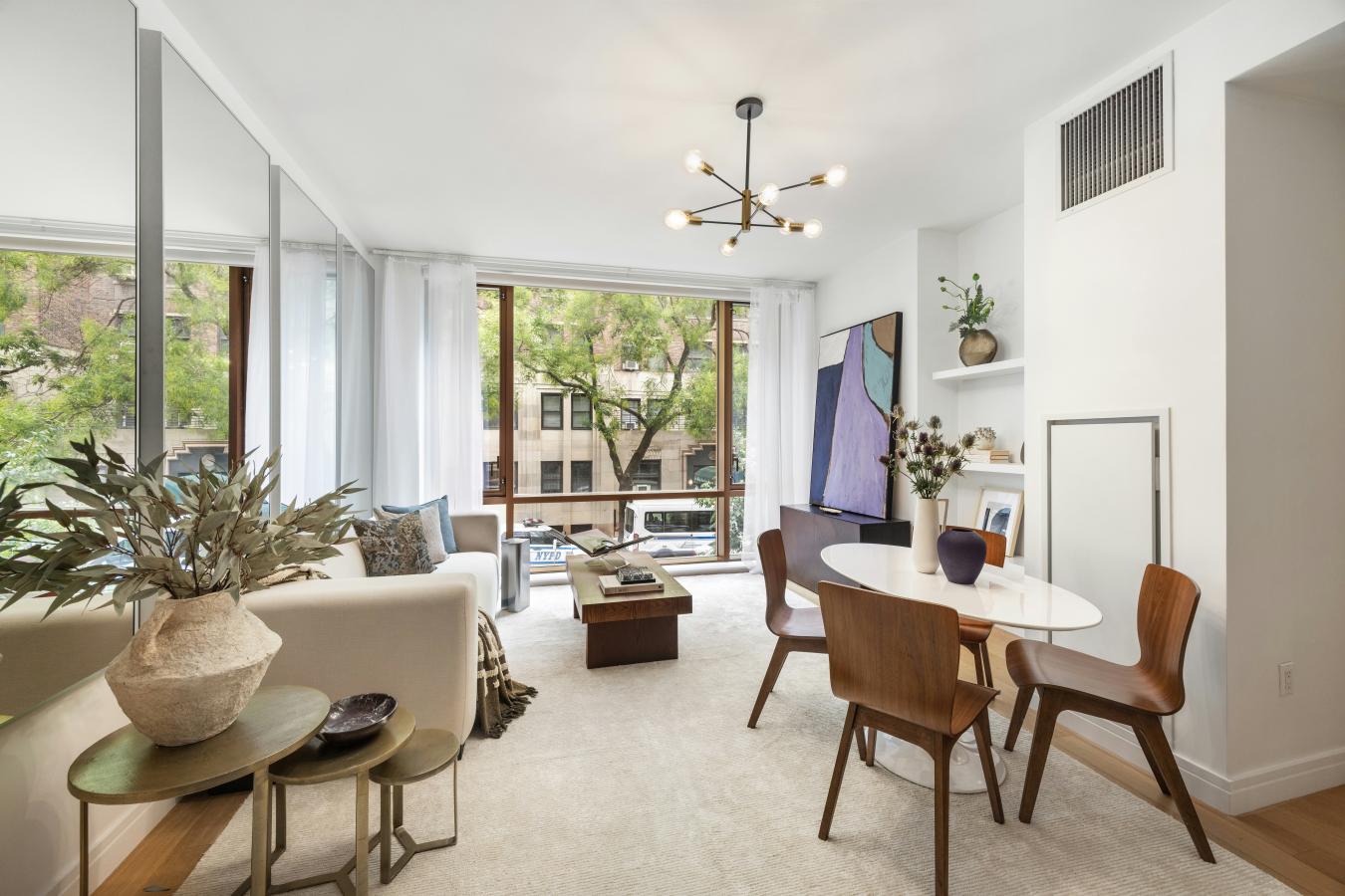 Gramercy Park, New York, 10003, United States, 2 Bedrooms Bedrooms, ,2 BathroomsBathrooms,Residential,For Sale,1944431