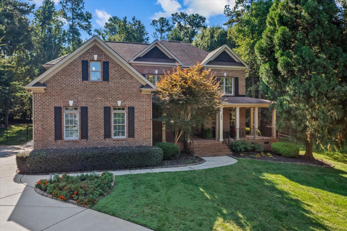 Mooresville, Iredell, 28117, United States, 5 Bedrooms Bedrooms, ,4 BathroomsBathrooms,Residential,For Sale,1945161