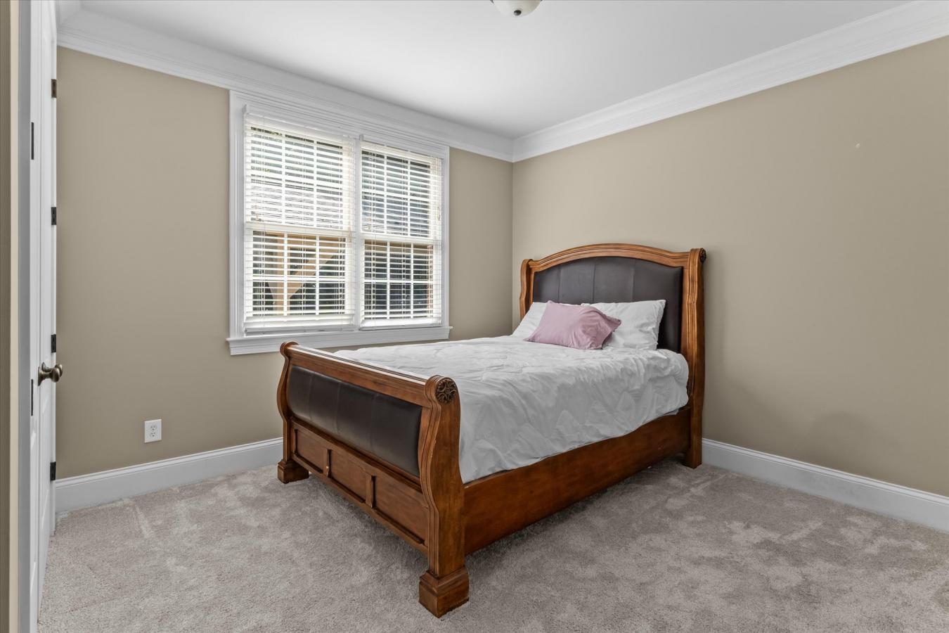 Mooresville, Iredell, 28117, United States, 5 Bedrooms Bedrooms, ,4 BathroomsBathrooms,Residential,For Sale,1945161