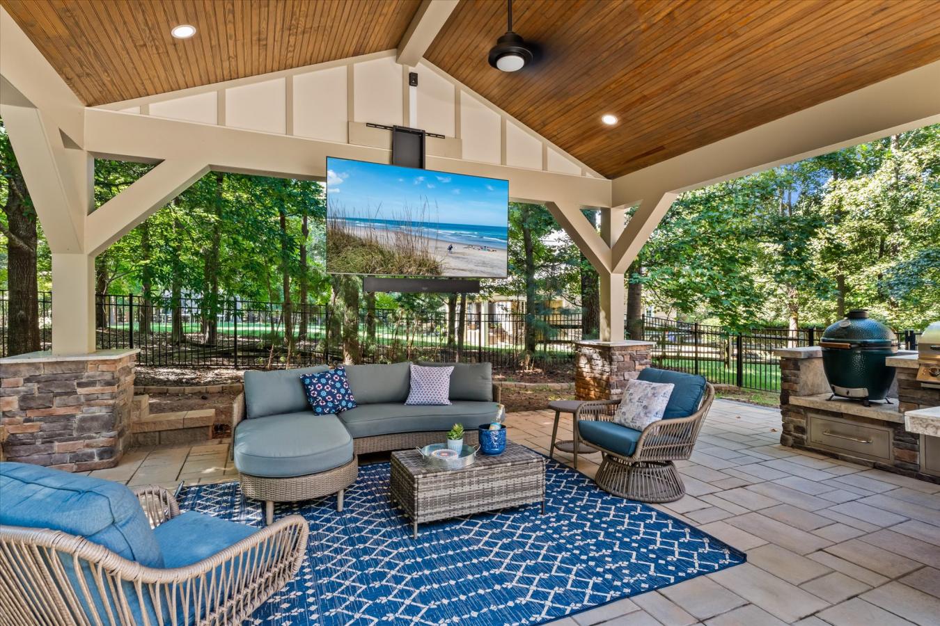 Mooresville, Iredell, 28117, United States, 5 Bedrooms Bedrooms, ,4 BathroomsBathrooms,Residential,For Sale,1945161