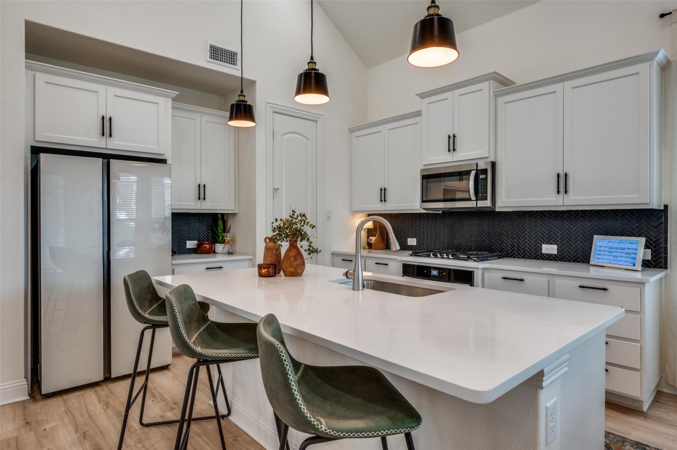 McKinney, Collin, 75071, United States, 3 Bedrooms Bedrooms, ,2 BathroomsBathrooms,Residential,For Sale,1945152