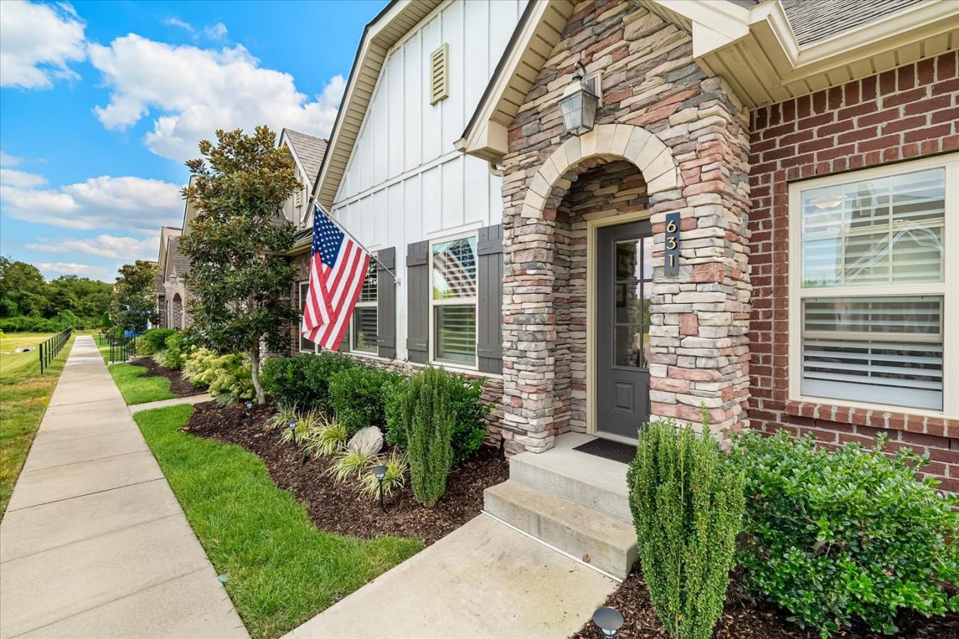 Nolensville, Williamson County, TN, 37135, United States, 2 Bedrooms Bedrooms, ,2 BathroomsBathrooms,Residential,For Sale,1945154