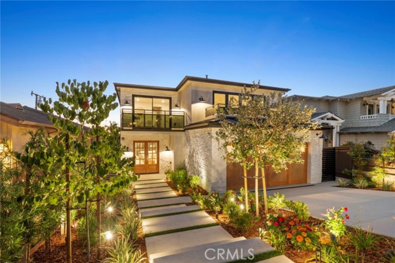 Manhattan Beach, Los Angeles, 90266, United States, 5 Bedrooms Bedrooms, ,5 BathroomsBathrooms,Residential,For Sale,1945148