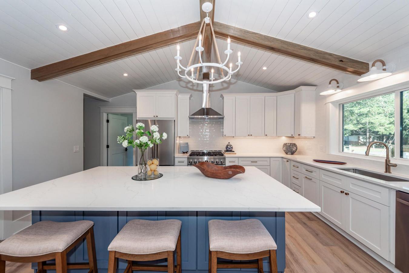 Isle of Palms, Charleston, 29451, United States, 5 Bedrooms Bedrooms, ,3 BathroomsBathrooms,Residential,For Sale,1945144