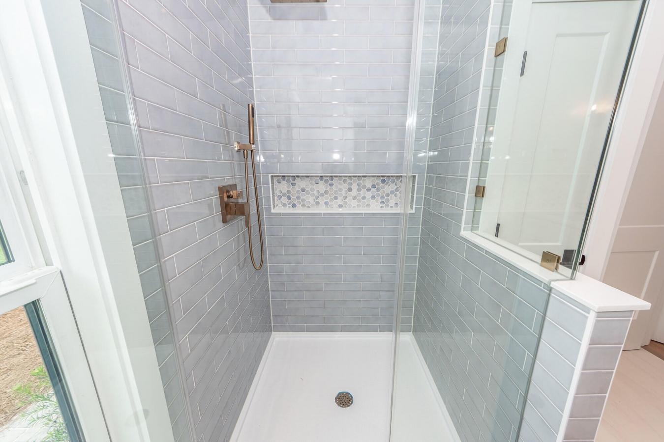 Isle of Palms, Charleston, 29451, United States, 5 Bedrooms Bedrooms, ,3 BathroomsBathrooms,Residential,For Sale,1945144