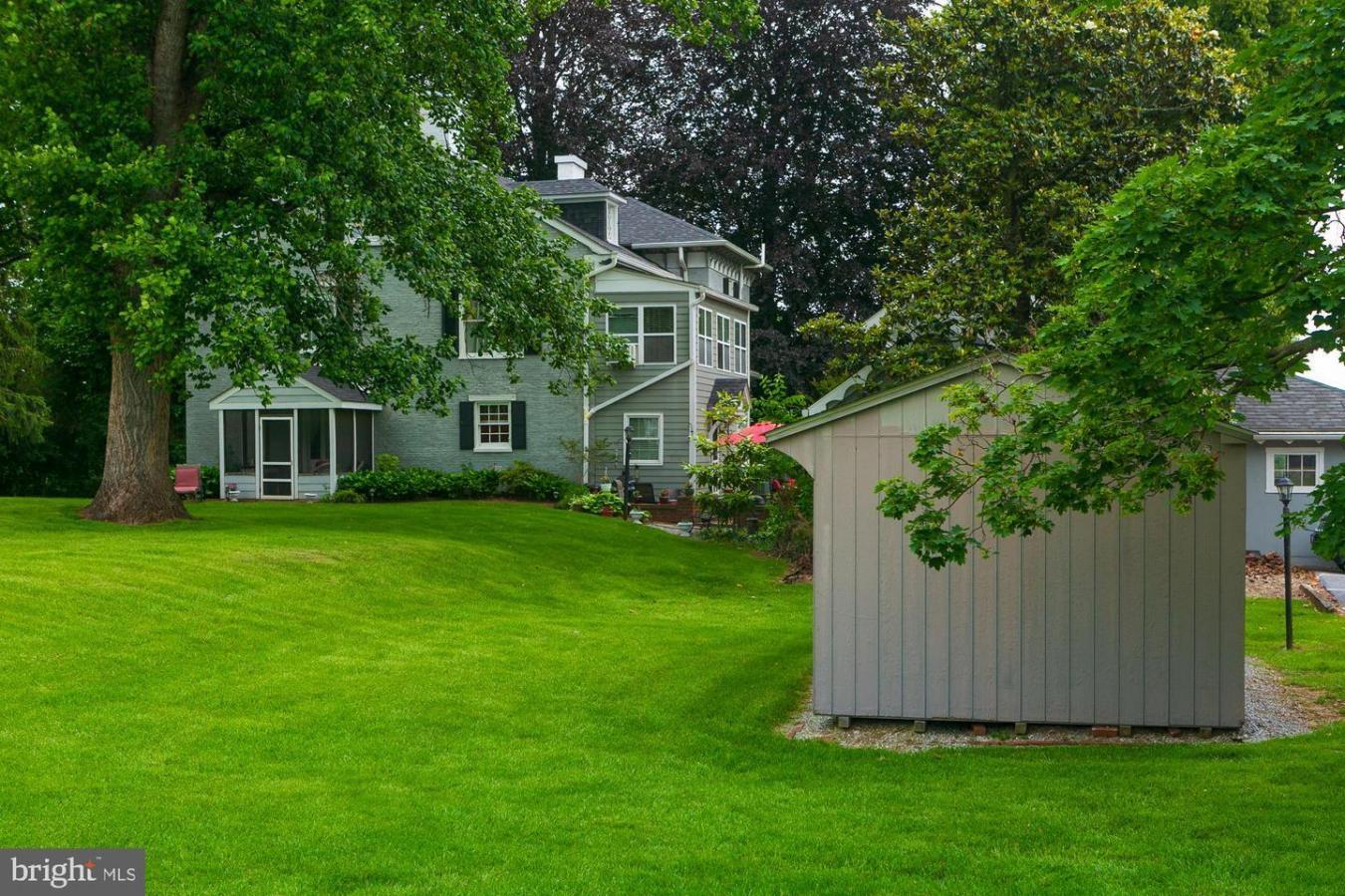 Charles Town, West Virginia, 25414, United States, 6 Bedrooms Bedrooms, ,7 BathroomsBathrooms,Residential,For Sale,1945140