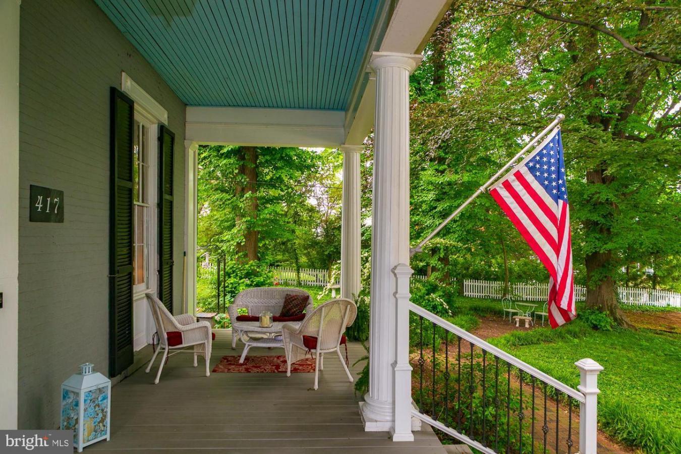 Charles Town, West Virginia, 25414, United States, 6 Bedrooms Bedrooms, ,7 BathroomsBathrooms,Residential,For Sale,1945140