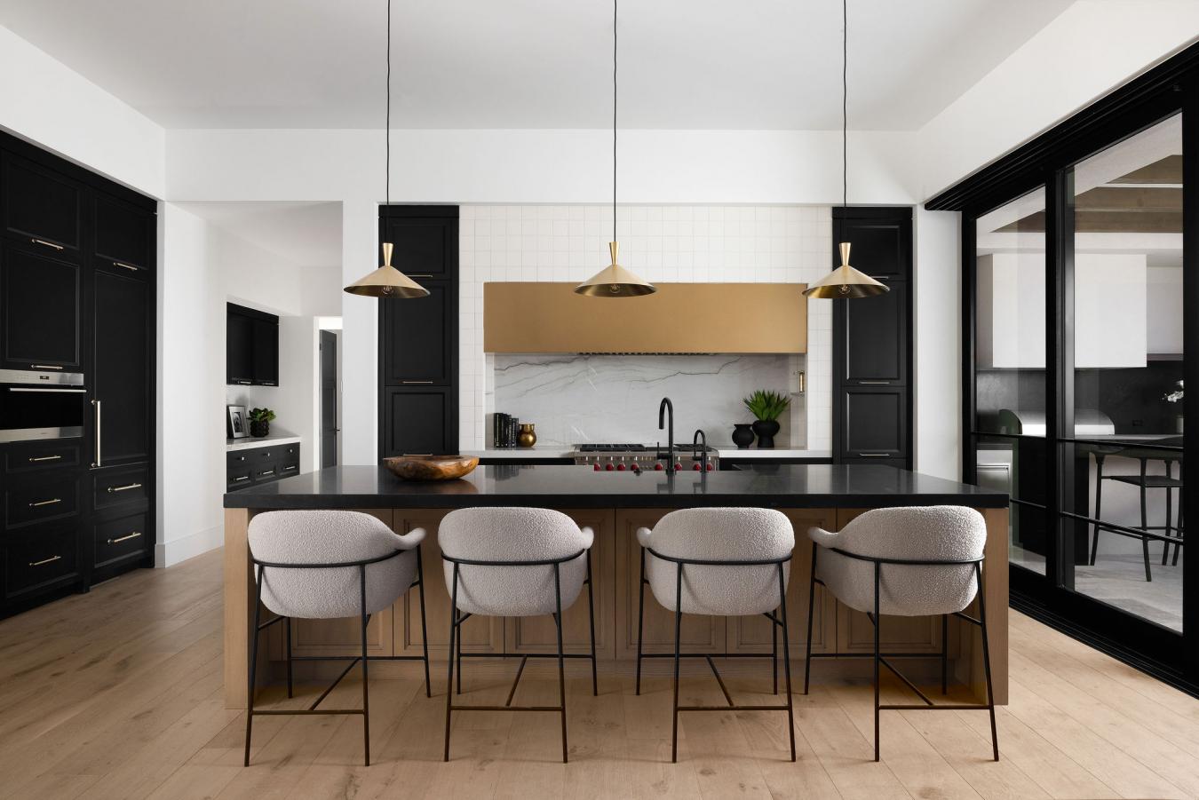 Paradise Valley, Arizona, 85253, United States, 5 Bedrooms Bedrooms, ,4 BathroomsBathrooms,Residential,For Sale,1945137