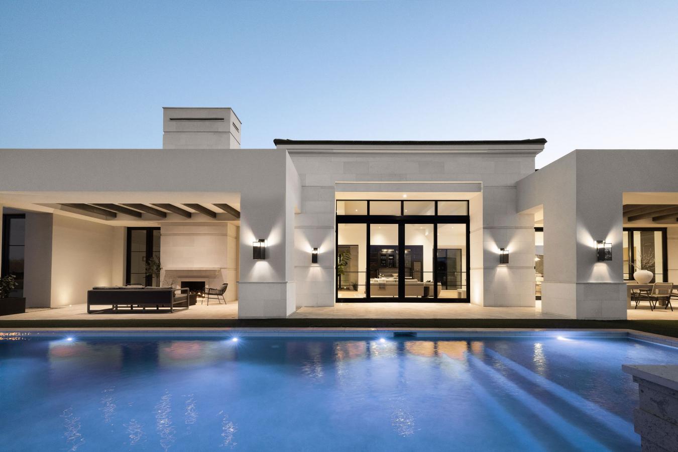 Paradise Valley, Arizona, 85253, United States, 5 Bedrooms Bedrooms, ,4 BathroomsBathrooms,Residential,For Sale,1945137