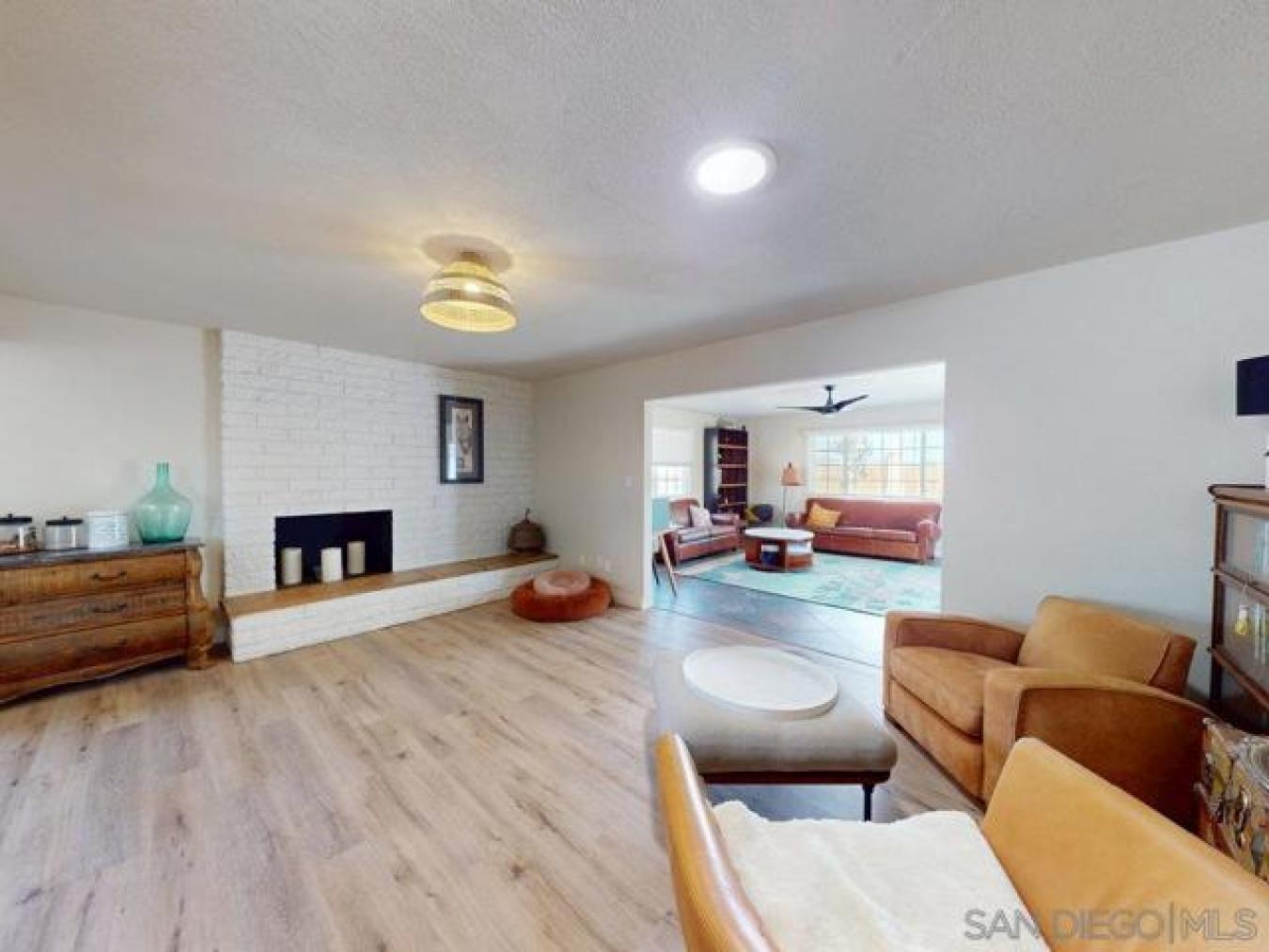 San Diego, San Diego, 92123, United States, 4 Bedrooms Bedrooms, ,2 BathroomsBathrooms,Residential,For Sale,1945136