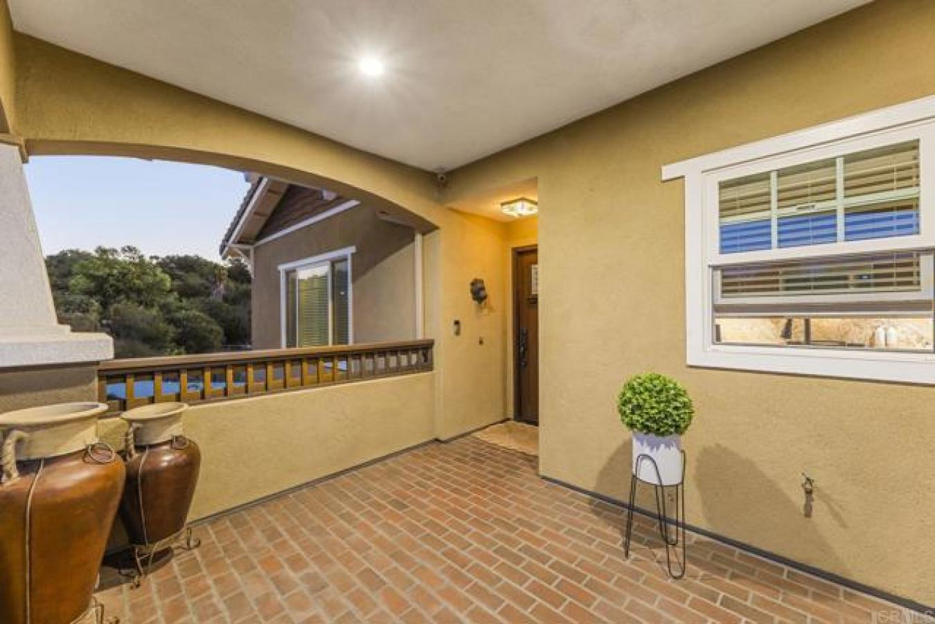 Escondido, San Diego, 92026, United States, 4 Bedrooms Bedrooms, ,3 BathroomsBathrooms,Residential,For Sale,1945134