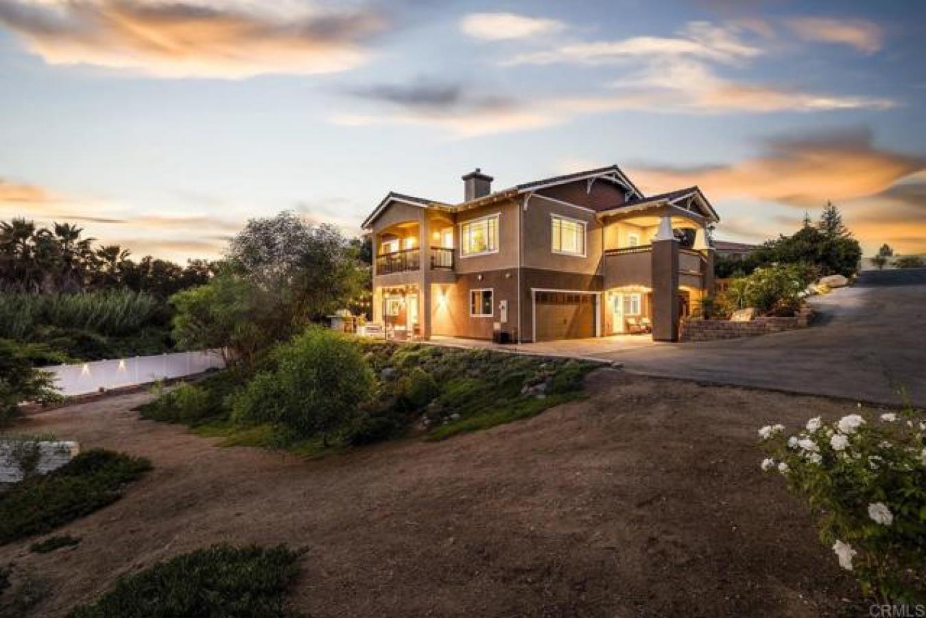 Escondido, San Diego, 92026, United States, 4 Bedrooms Bedrooms, ,3 BathroomsBathrooms,Residential,For Sale,1945134